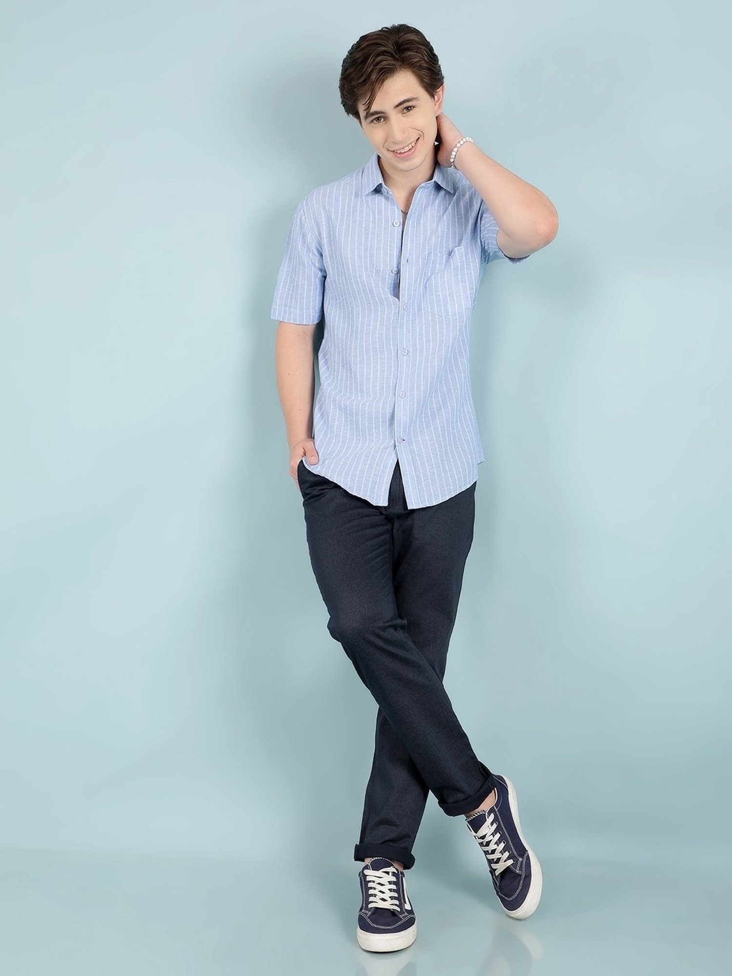 Crimsoune Club Blue Cotton Slim Fit Striped Shirt