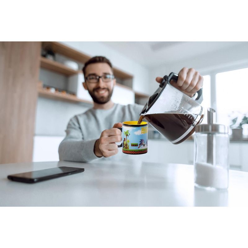 Just Funky Sonic the Hedgehog Heat Changing 16-Bit Ceramic Coffee Mug | Holds 16 Ounces