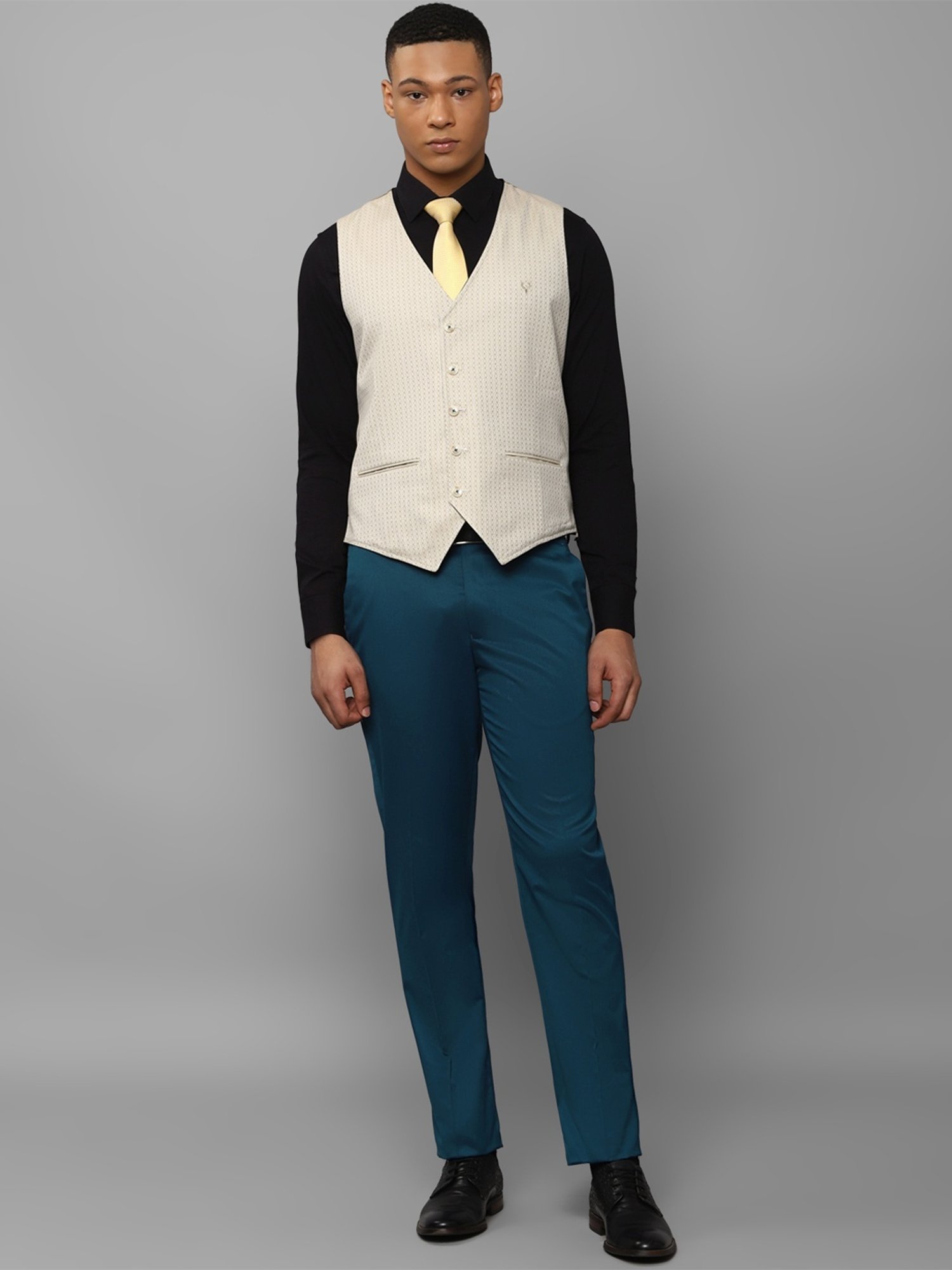 Parx Black Regular Fit Two Piece Suit