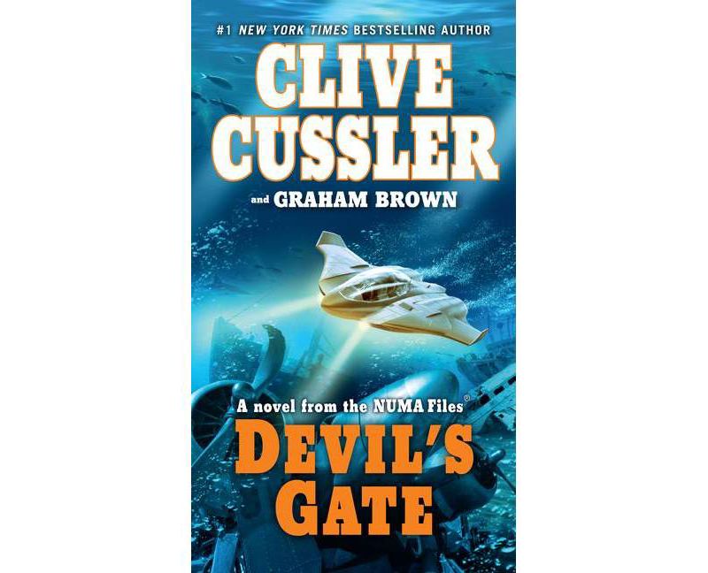 Devil's Gate (Reprint) (Paperback) by Clive Cussler