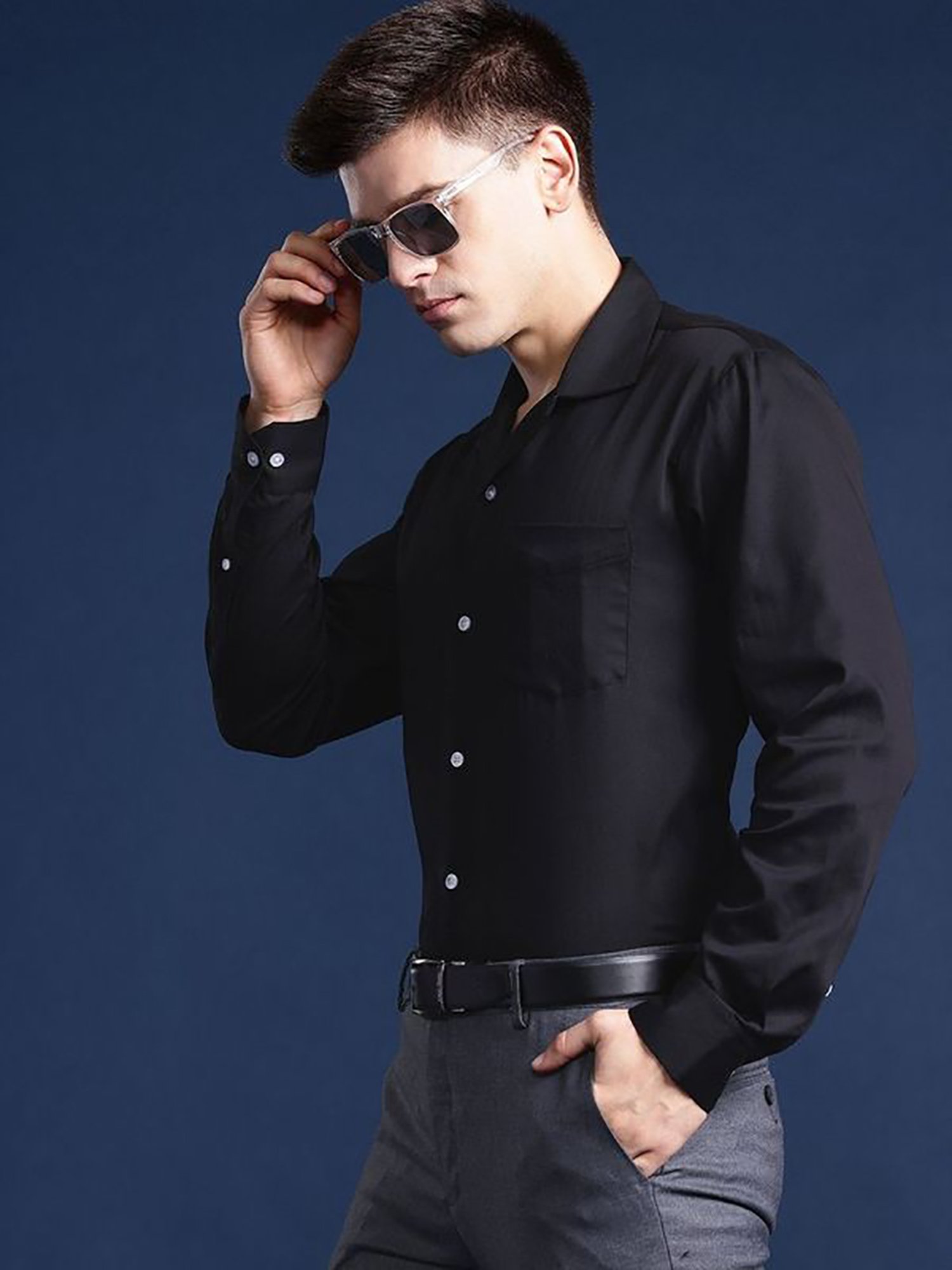 Hancock Black Cotton Relaxed Fit Solid Shirts