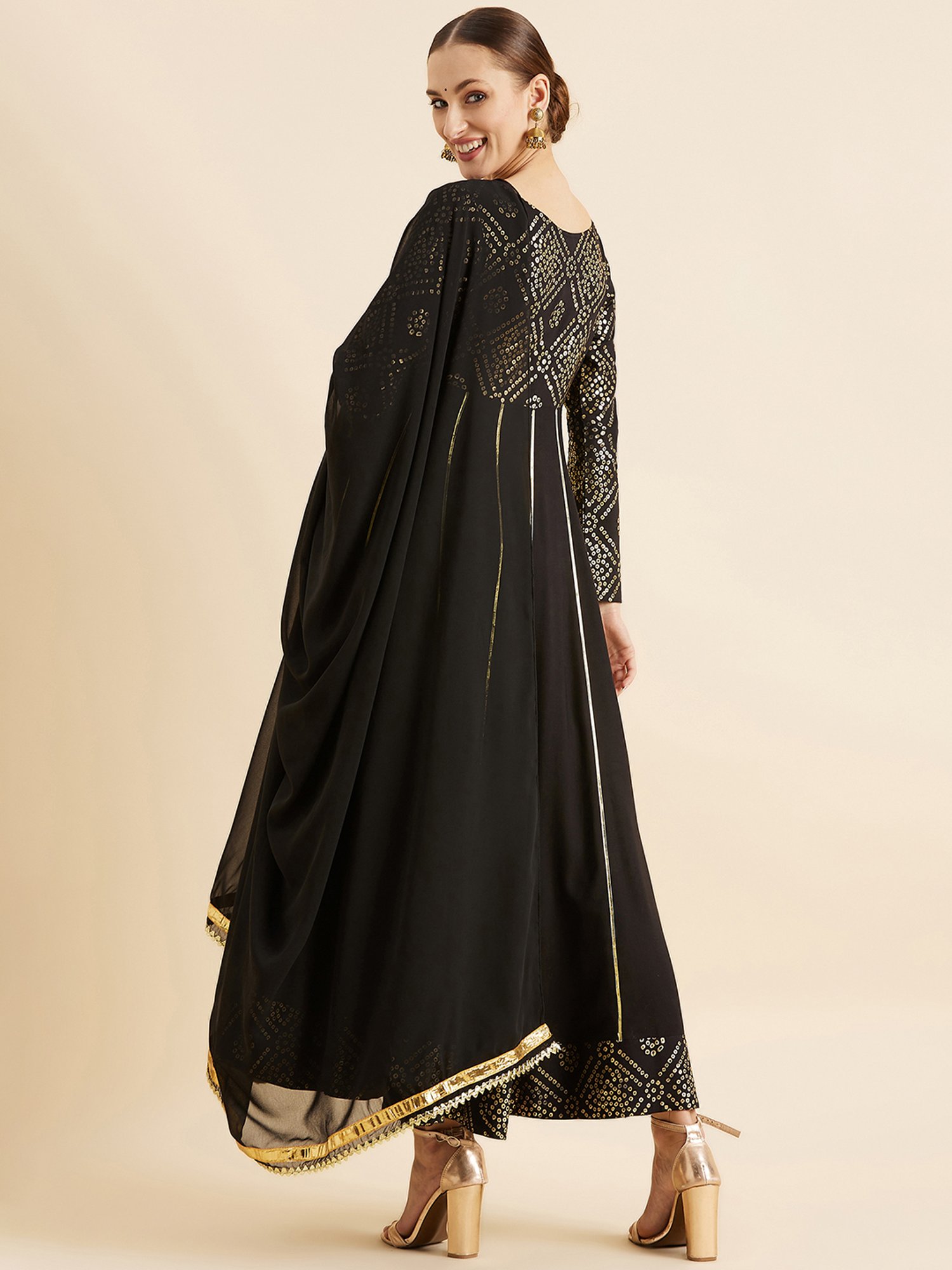PANIT Black Printed Ethnic Dress With Dupatta