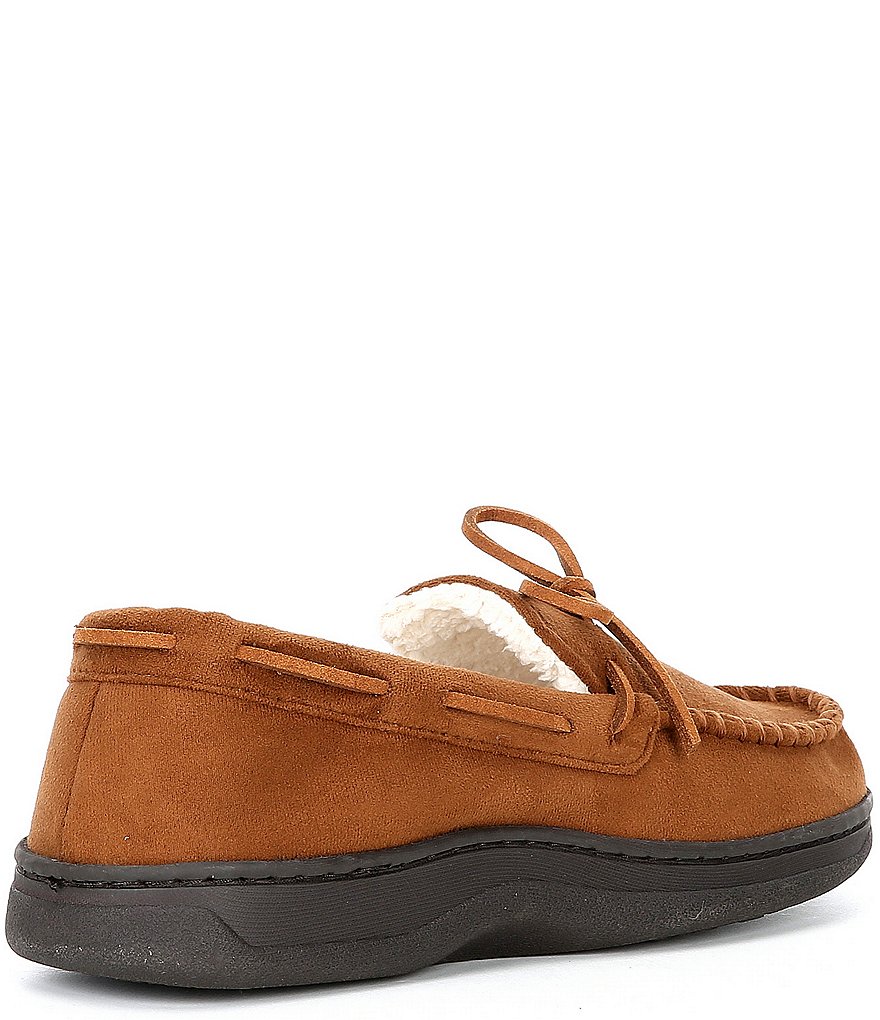 Roundtree & Yorke Whipstitch Moccasin Slippers