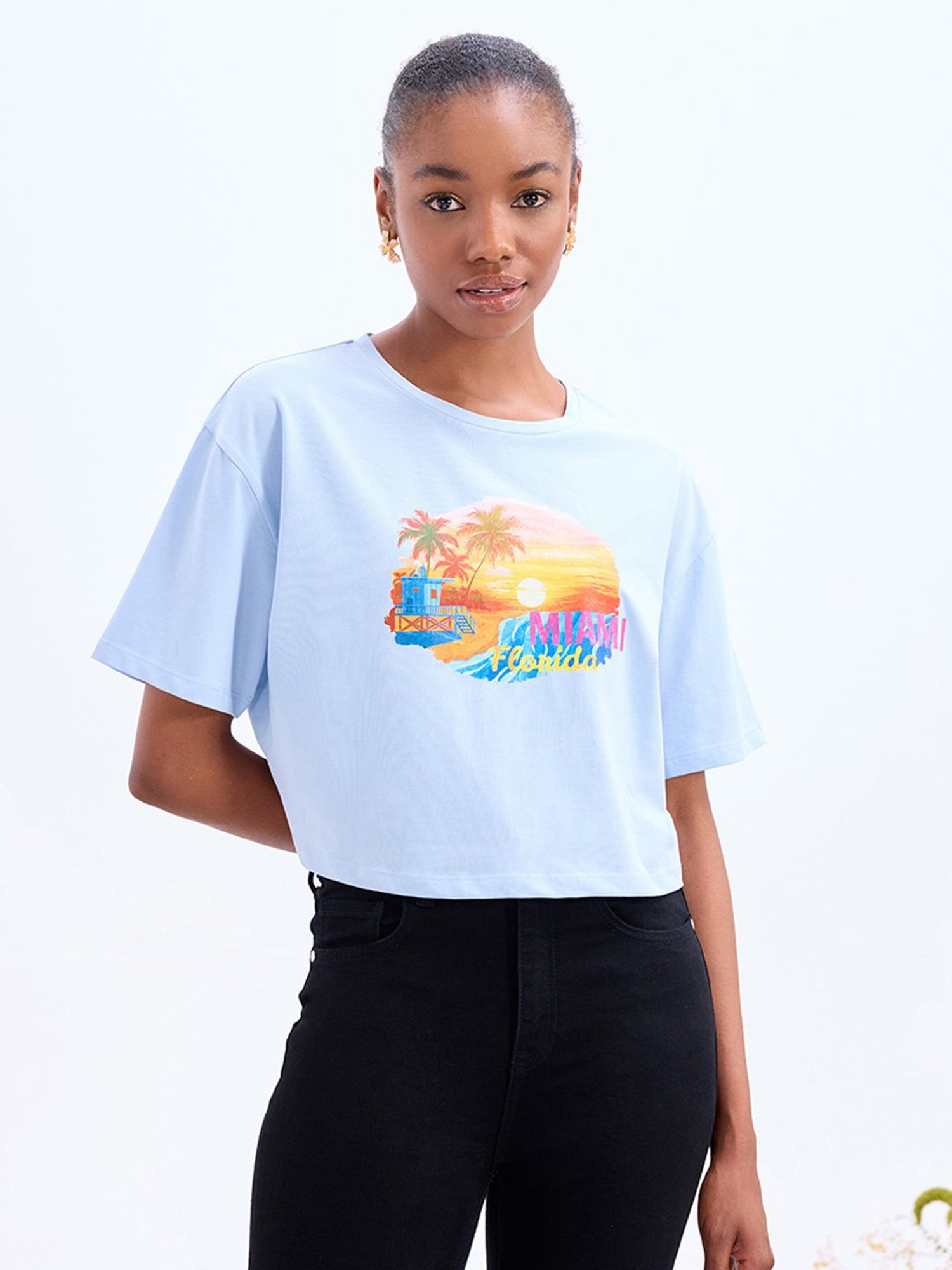 Cover Story Light Blue Cotton Graphic Print Crop T-Shirt