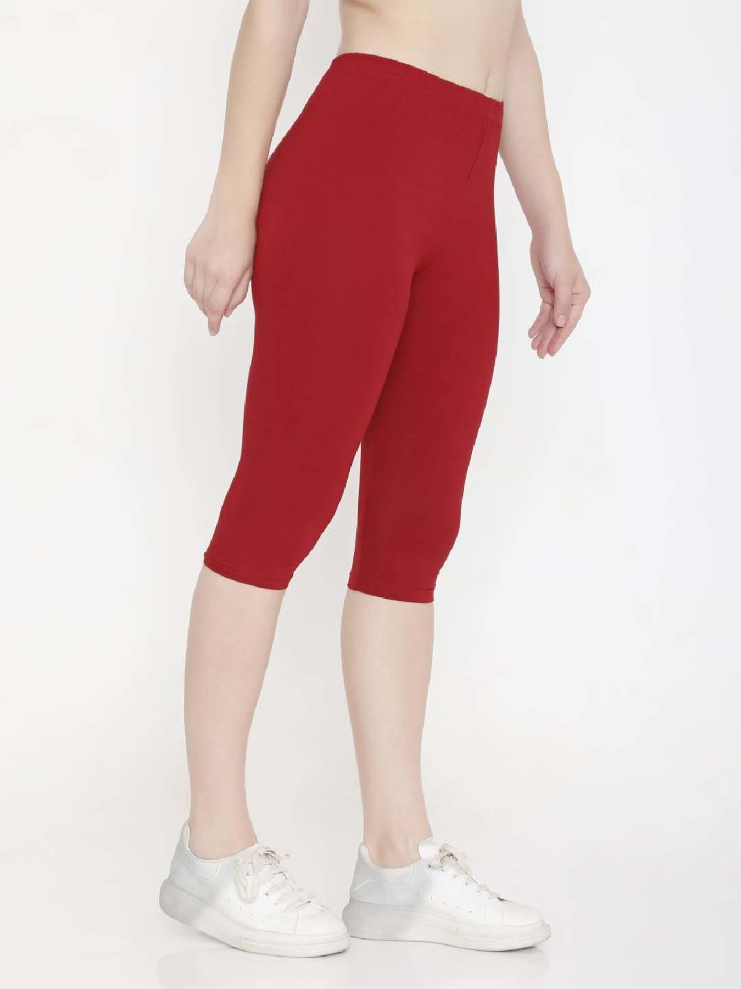 FEELINGS Maroon Cotton Plain Capris