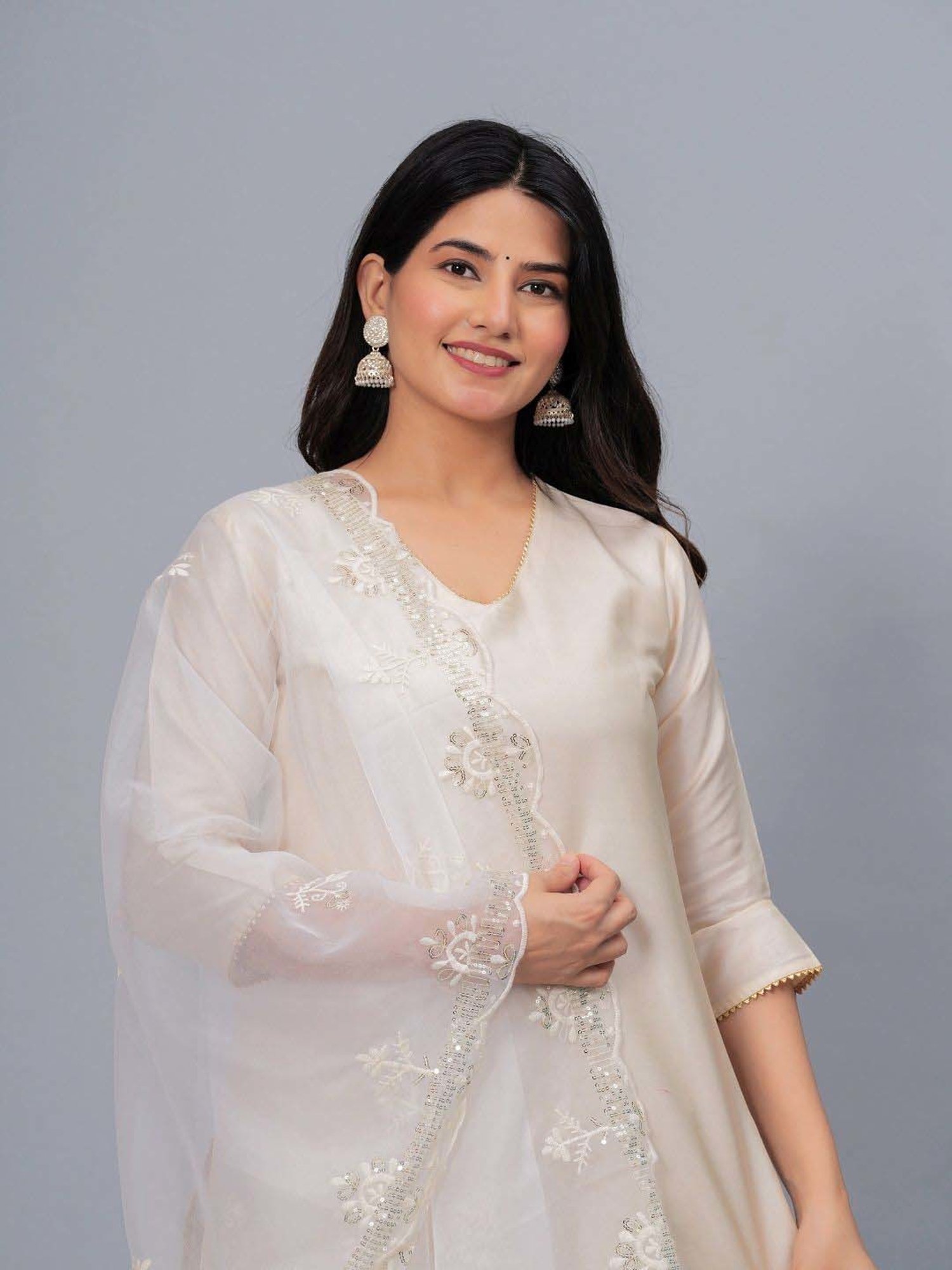 Stylum White Embroidered Dupatta