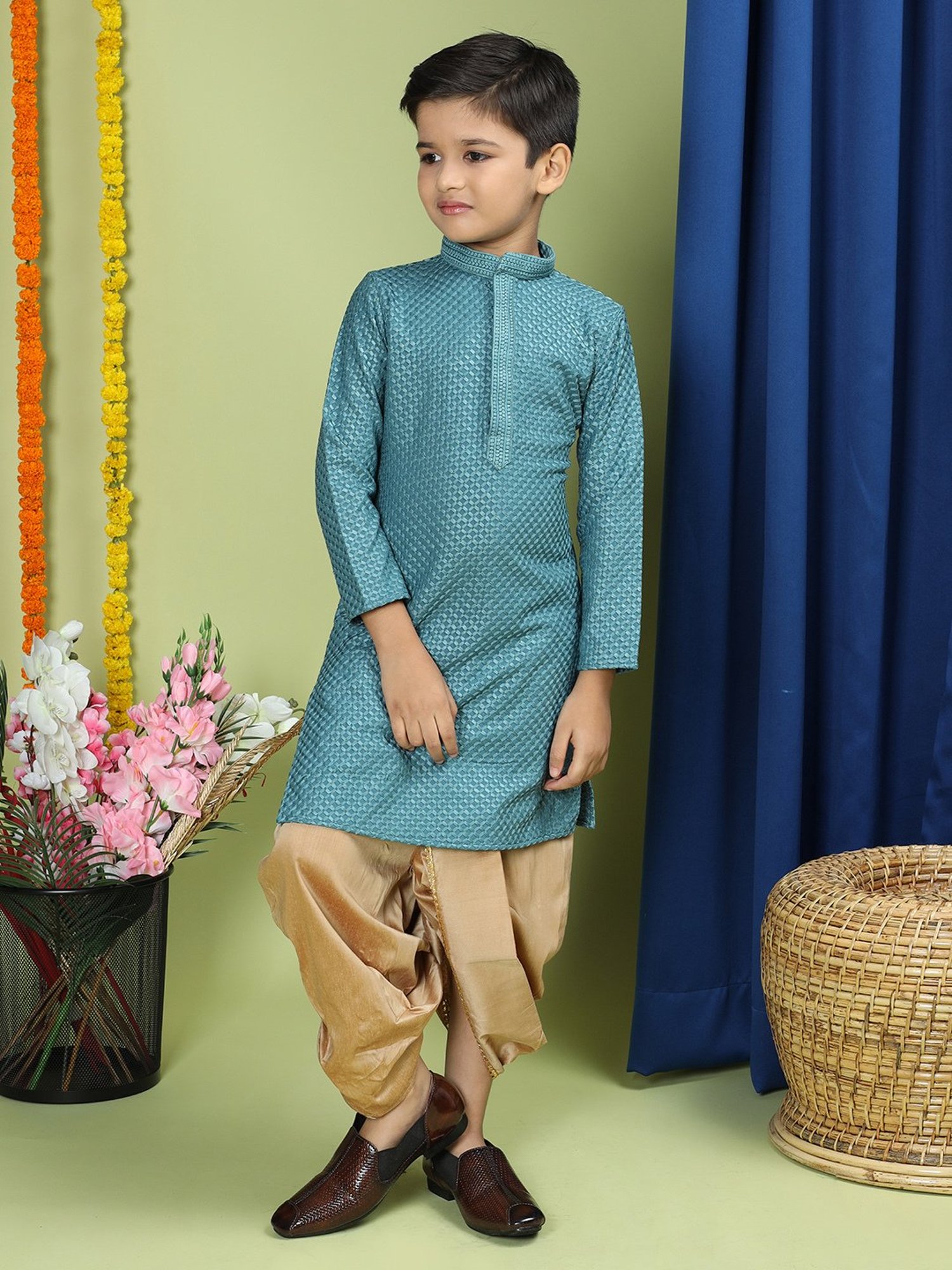 TABARD Cotton Full Sleeve Regular Fit Chikankari Embroidery Green Kurta Set For Kids