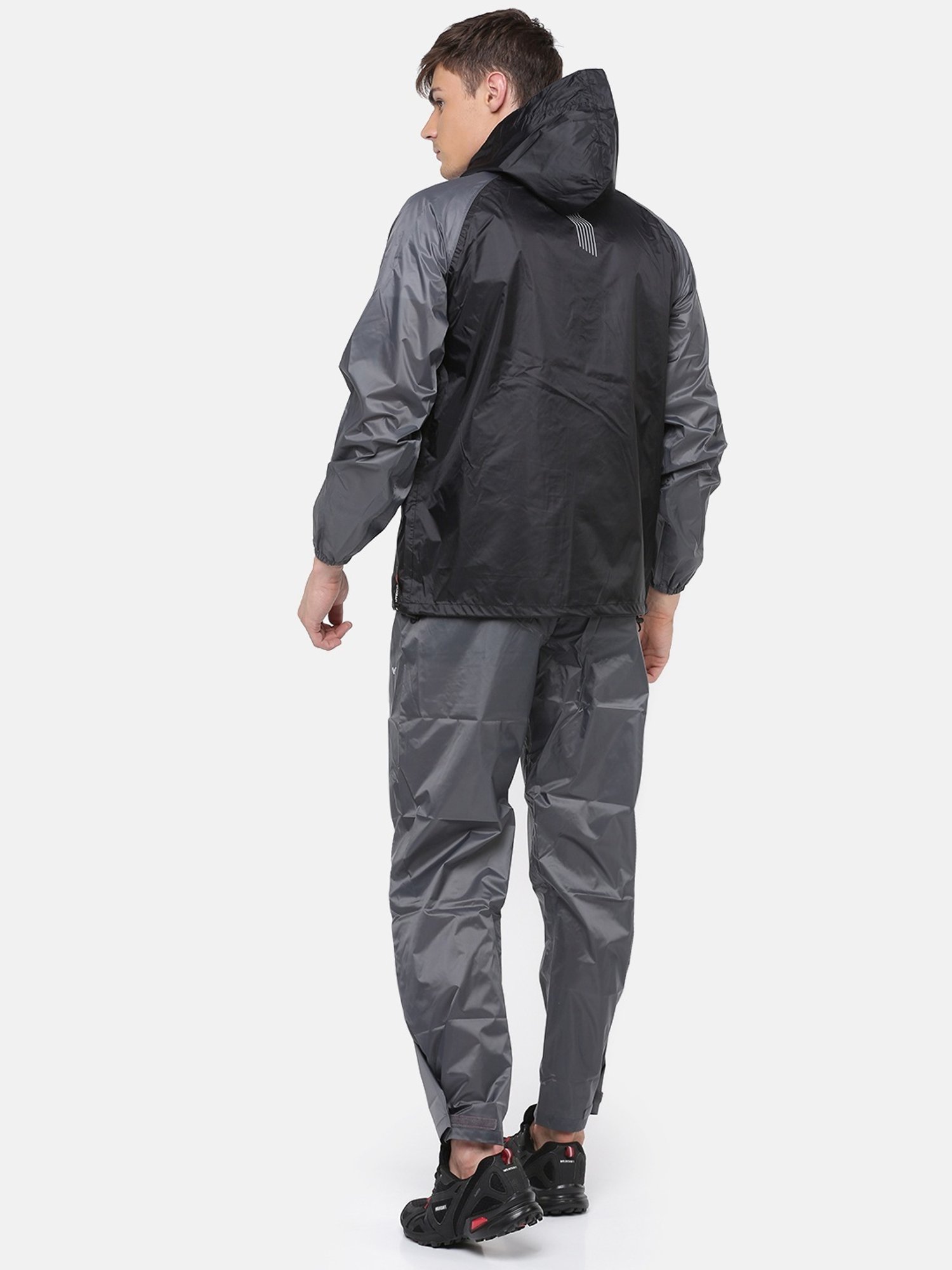 Wildcraft Black & Grey Regular Fit Colour Block Raincoat Set