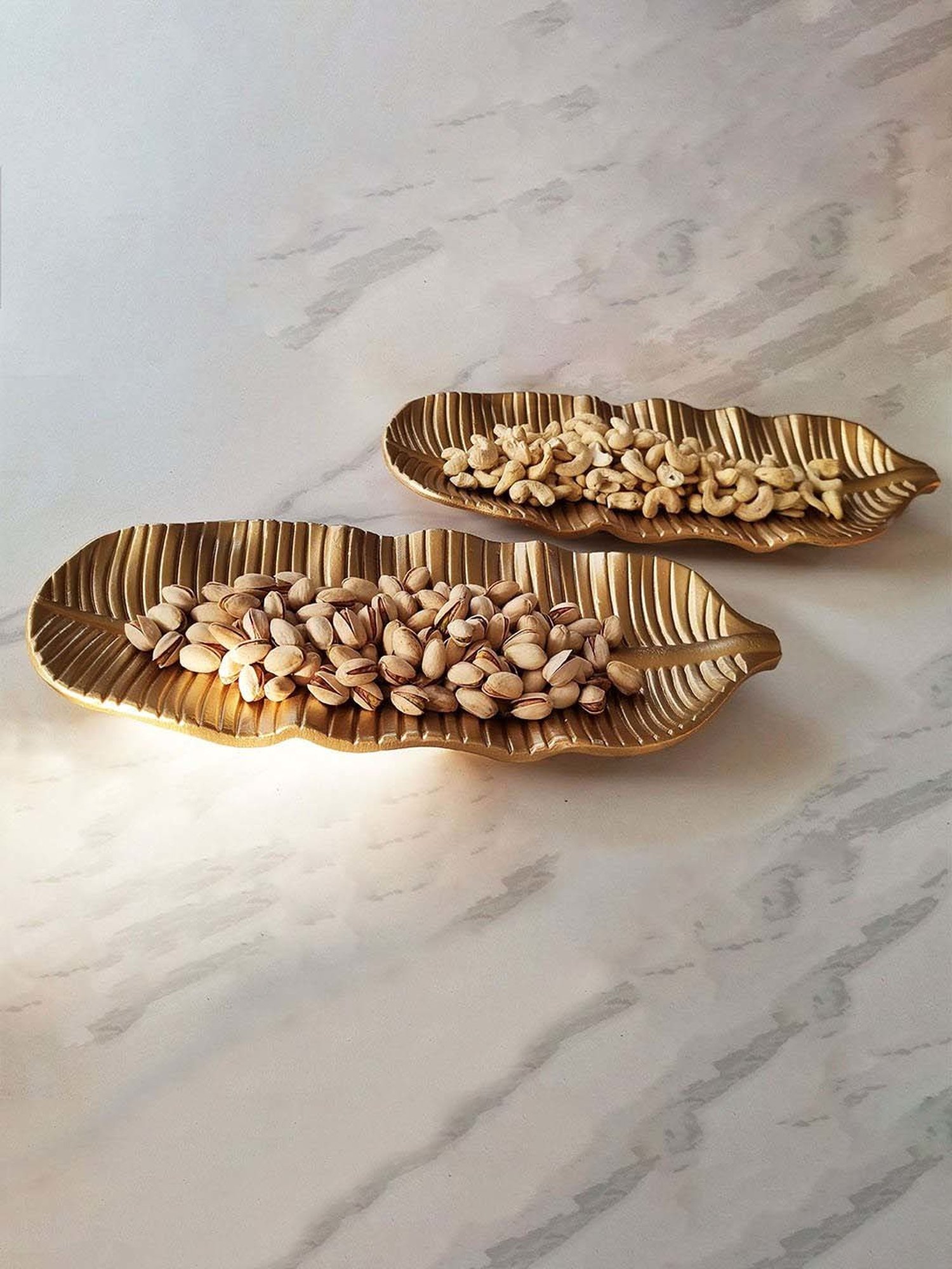 Gibson Home 18" x 24" Ceramic Gracious Rectangular Serving Platter