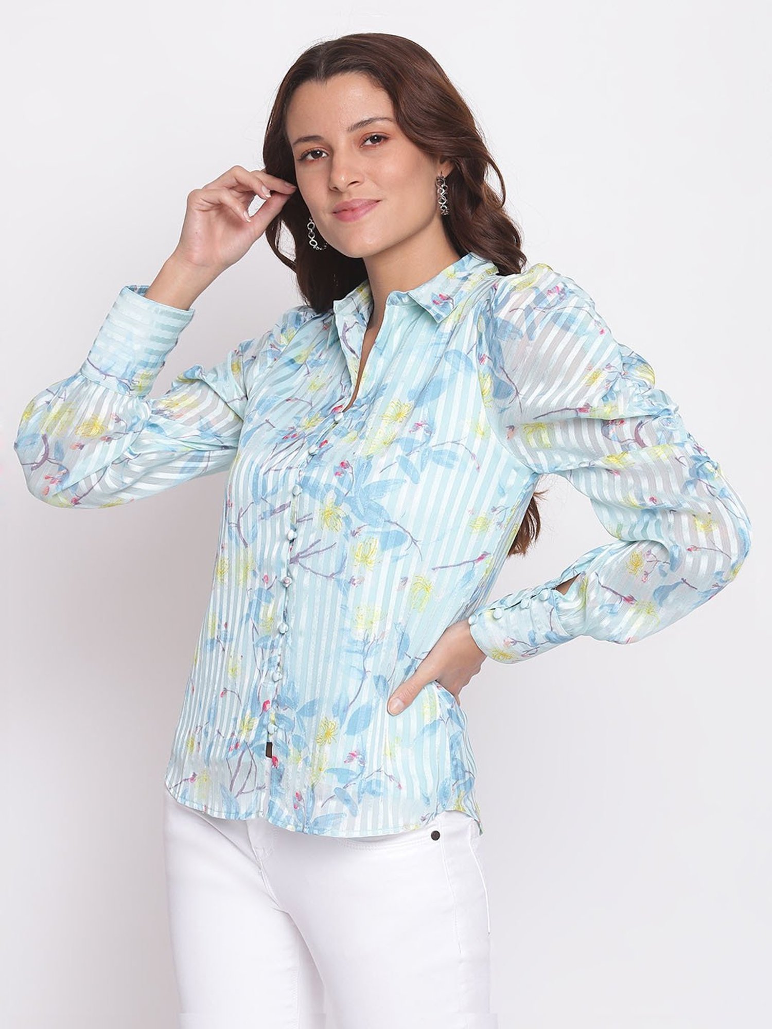 Latin Quarters Light Blue Floral Print Top