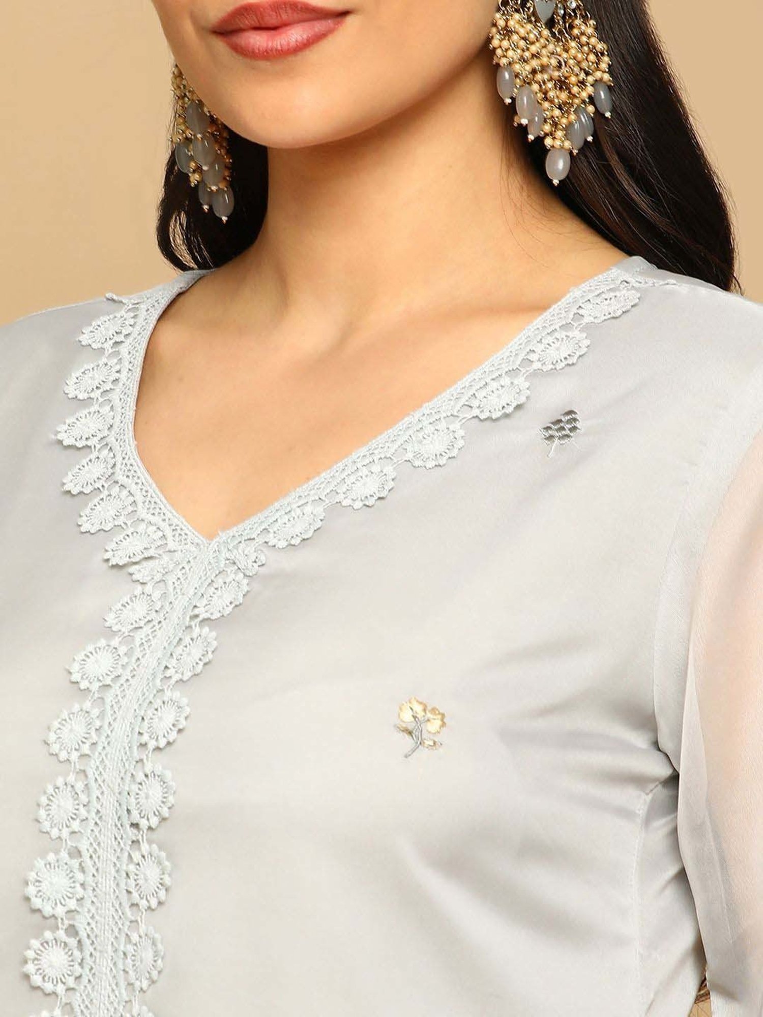 Heeposh Grey Embroidered Kurta Pant Set With Dupatta