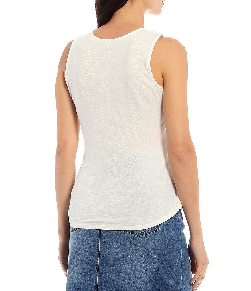 Reba Texture Embroidered Shirttail V-Neck Tank