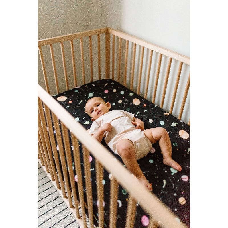 Loulou Lollipop Muslin Fitted Crib Sheet - Planets