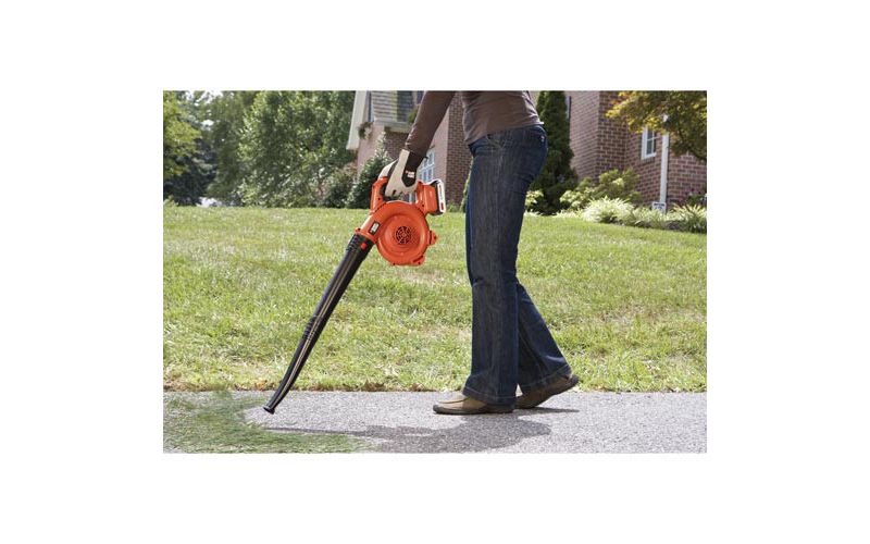 Black & Decker LSW20BR 20V MAX Cordless Lithium-Ion Single Speed Handheld Sweeper (Tool Only)