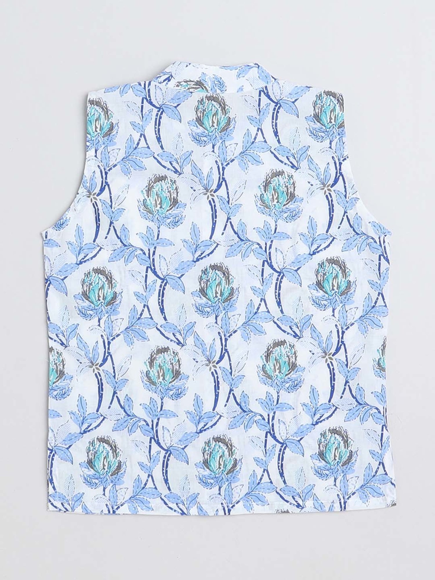 The Magic Wand Kids Blue & White Cotton Floral Print Full Sleeves Kurta Set