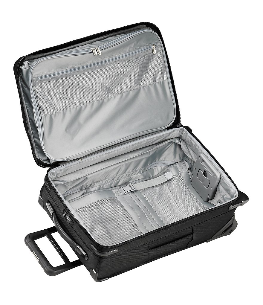 Briggs & Riley Baseline 22#double; Domestic Carry-On Expandable Upright
