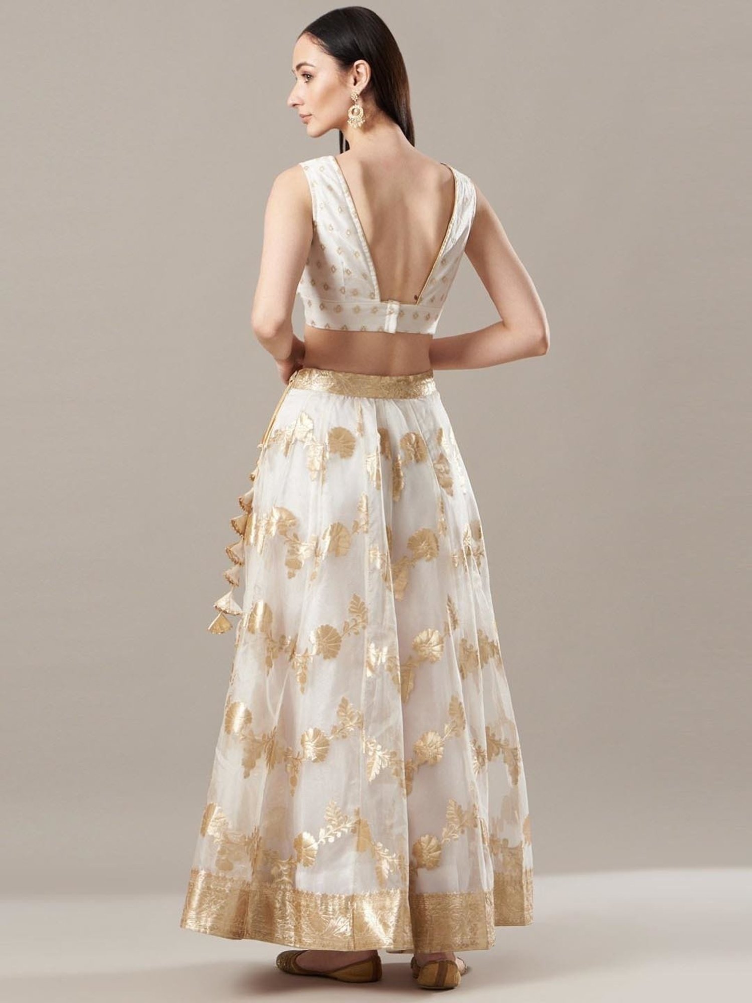 Geroo Jaipur White Organza Banarasi Lehenga Set with Mukaish Dupatta