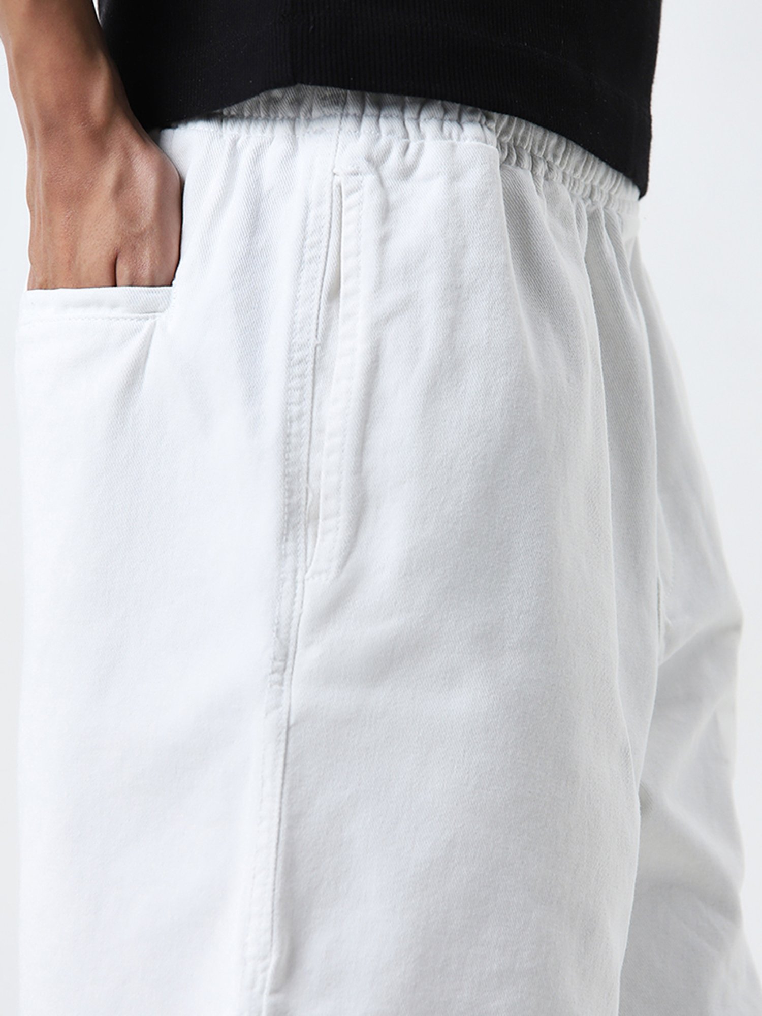 Nuon by Westside White Relaxed-Fit Mid-Rise Cotton Blend Shorts