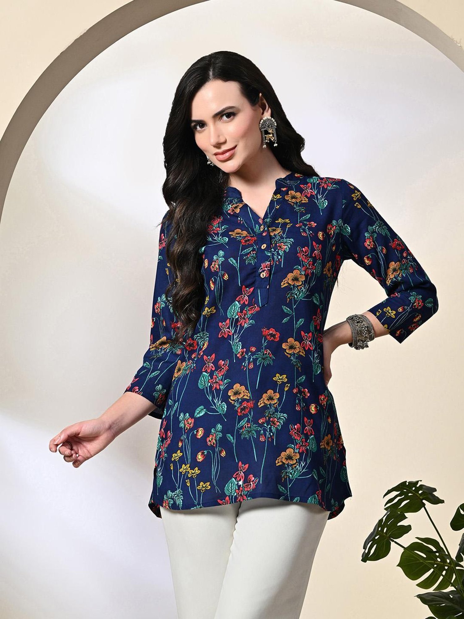 DECKEDUP Blue Floral Print Tunic