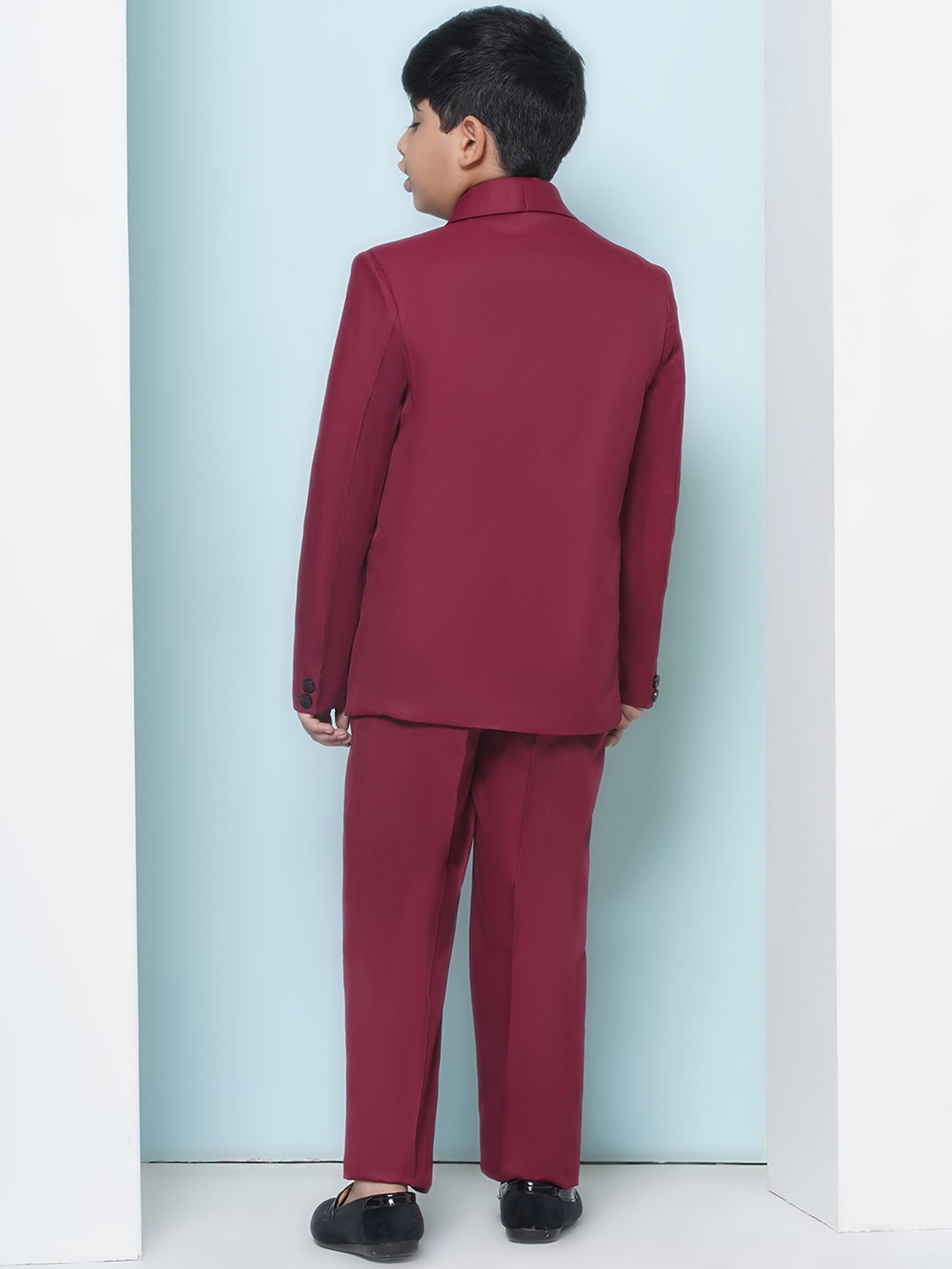 AJ Dezines Kids Maroon & Black Solid Full Sleeves Shirt, Pants, Coat, Waistcoat with Tie