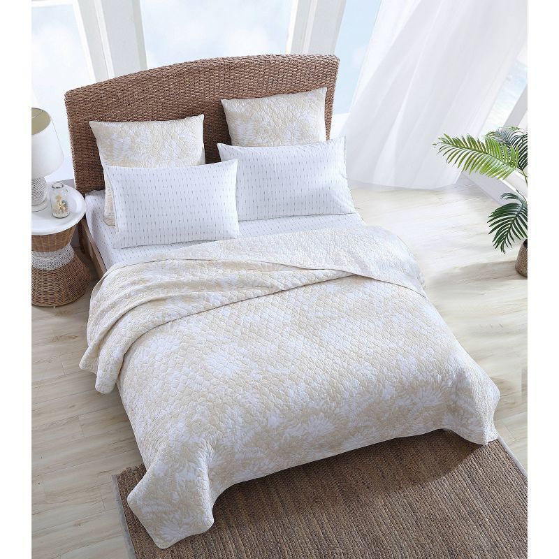 Full/Queen Lago Leaves Quilt Yellow - Tommy Bahama