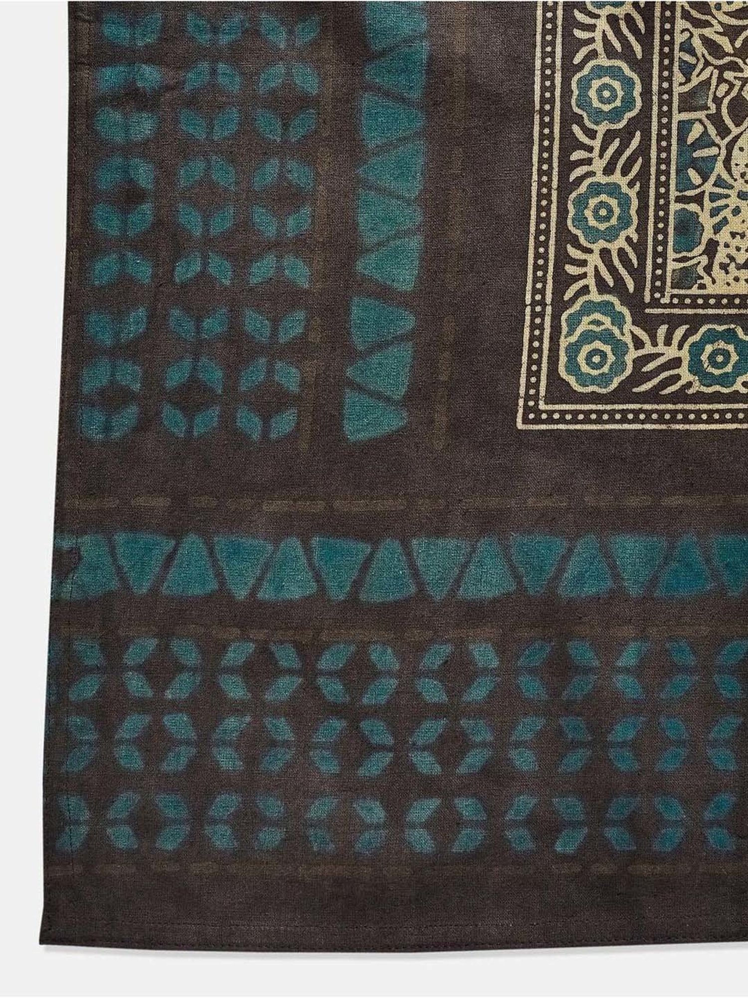 Fabindia Multicolor Cotton 116 TC 163 GSM 4 Seater Table Cover