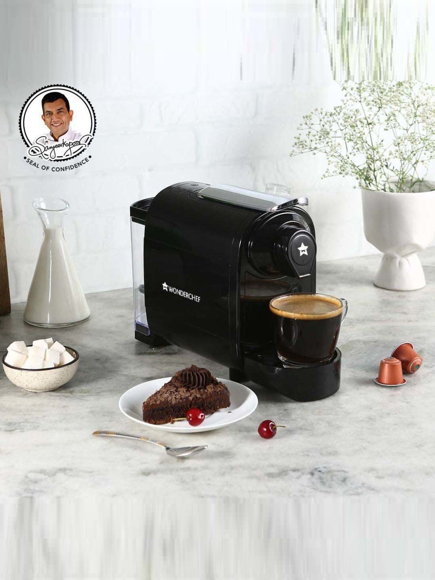 Wonderchef Regalia Capsule Coffee Machine with Frother (1400W, Black)