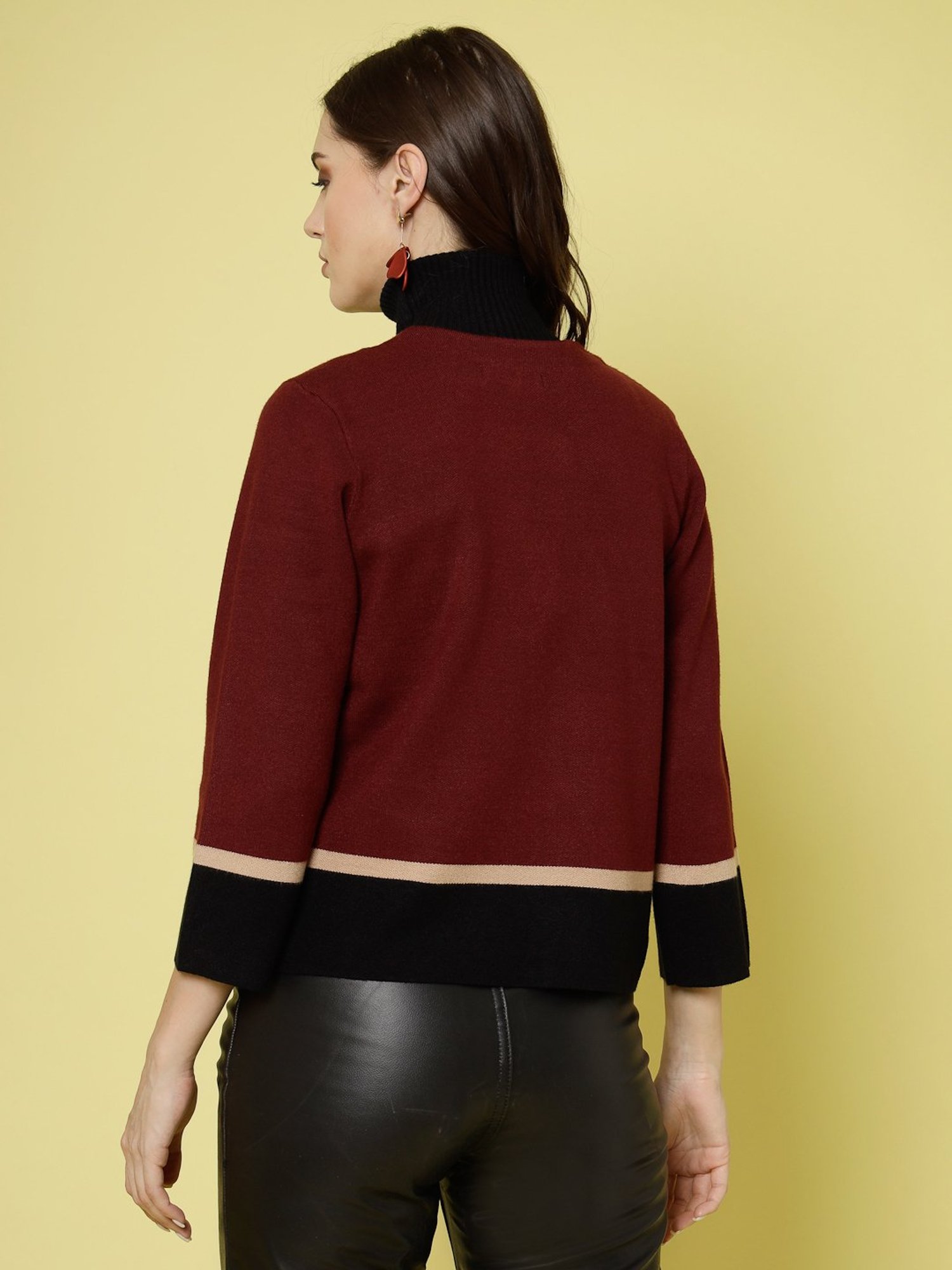 Mafadeny Maroon Shrug