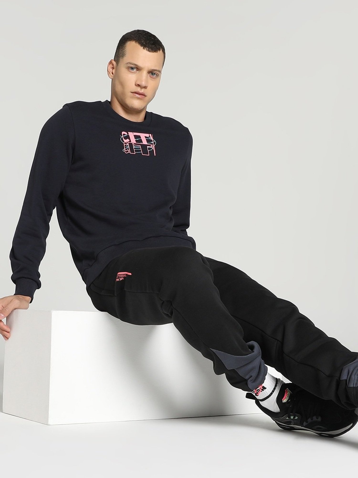 Puma Black Cotton Regular Fit Printed Sweatshirt