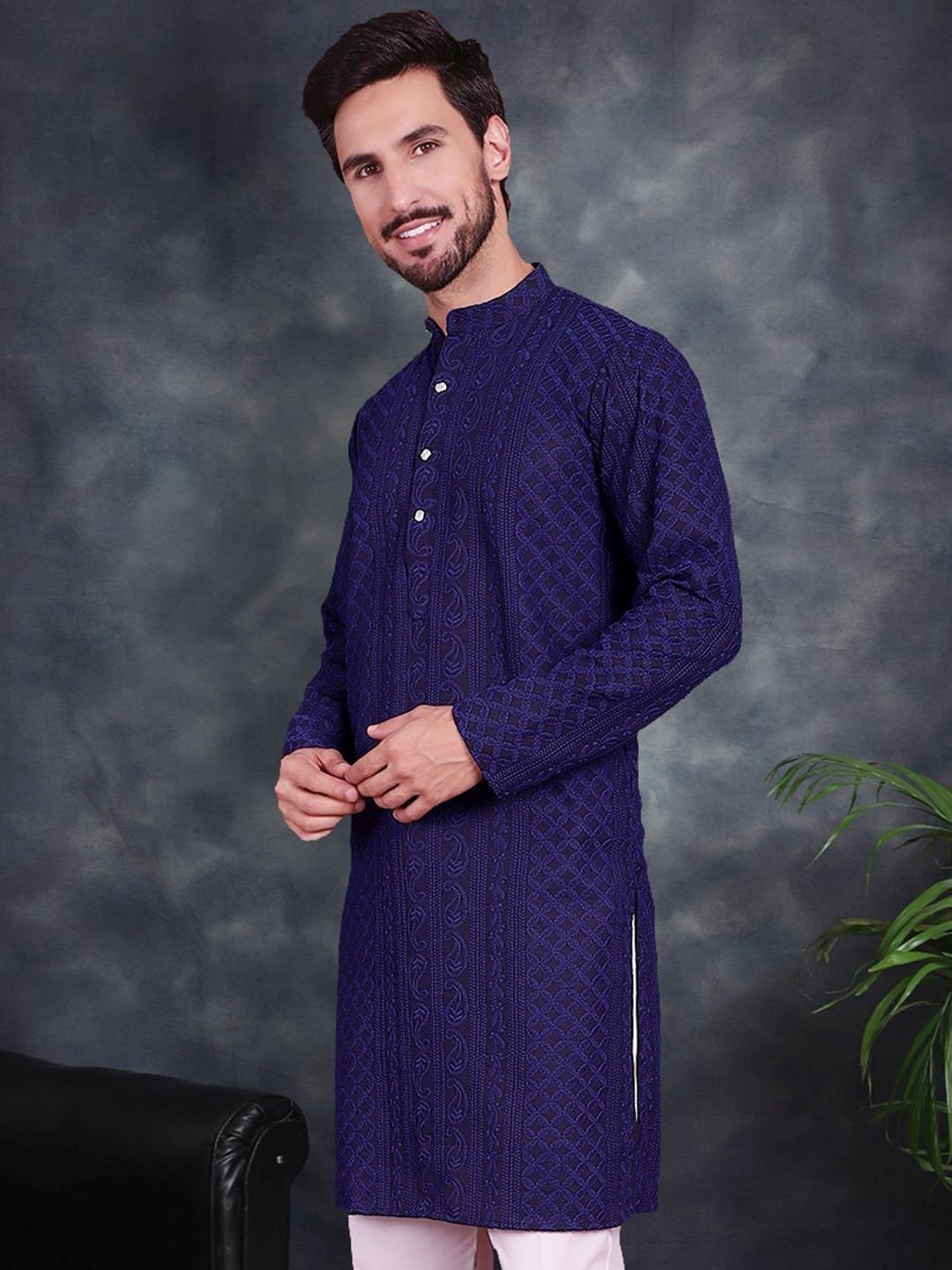 Jompers Navy Regular Fit Embroidered Kurtas