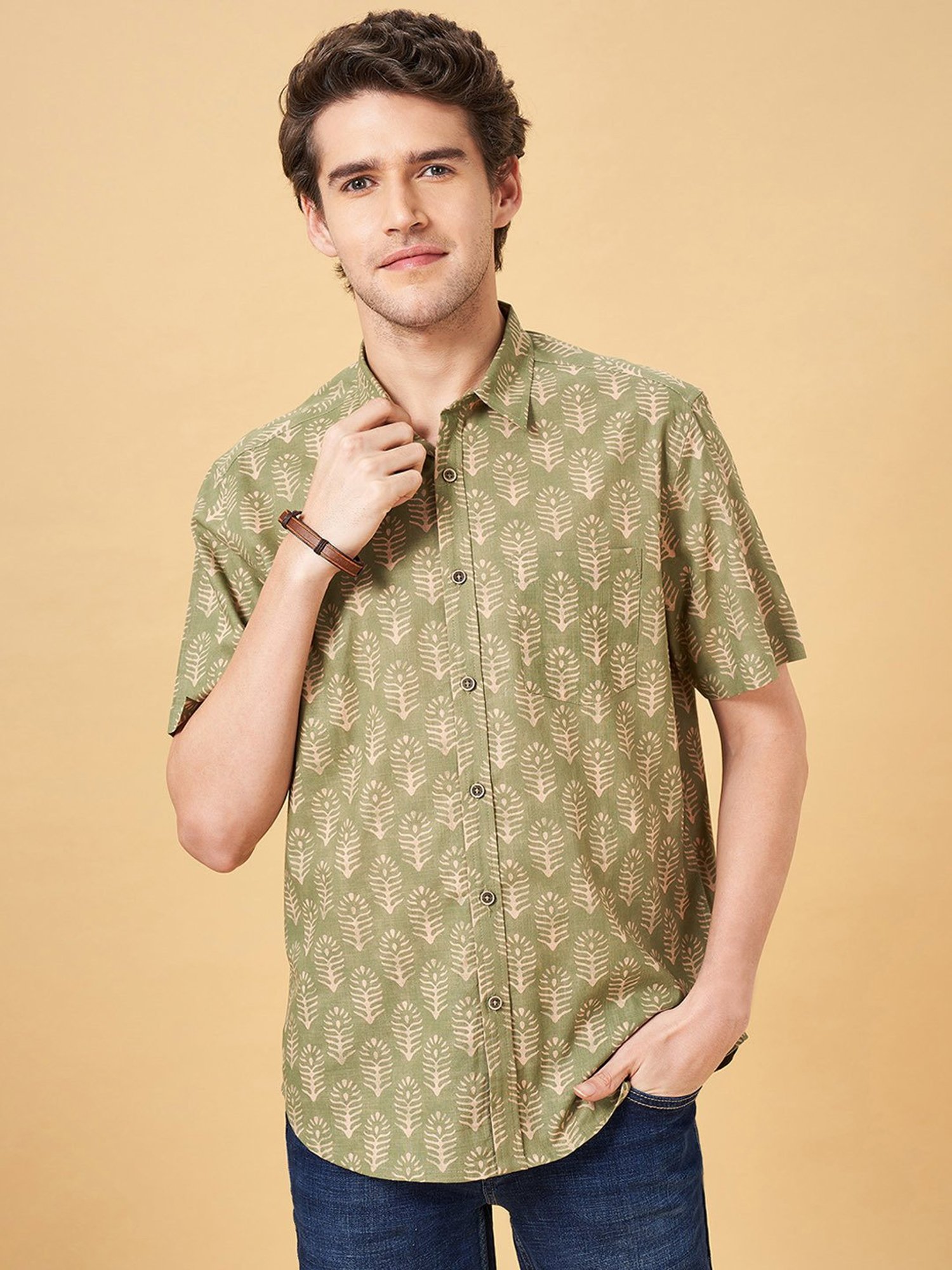 Indus Route by Pantaloons Sage Green Regular Fit Printed Shirt