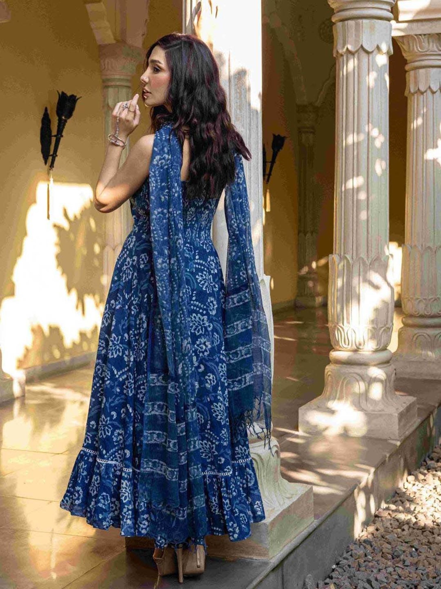 AACHHO Blue Cotton Floral Print Kurta Pant Set With Dupatta