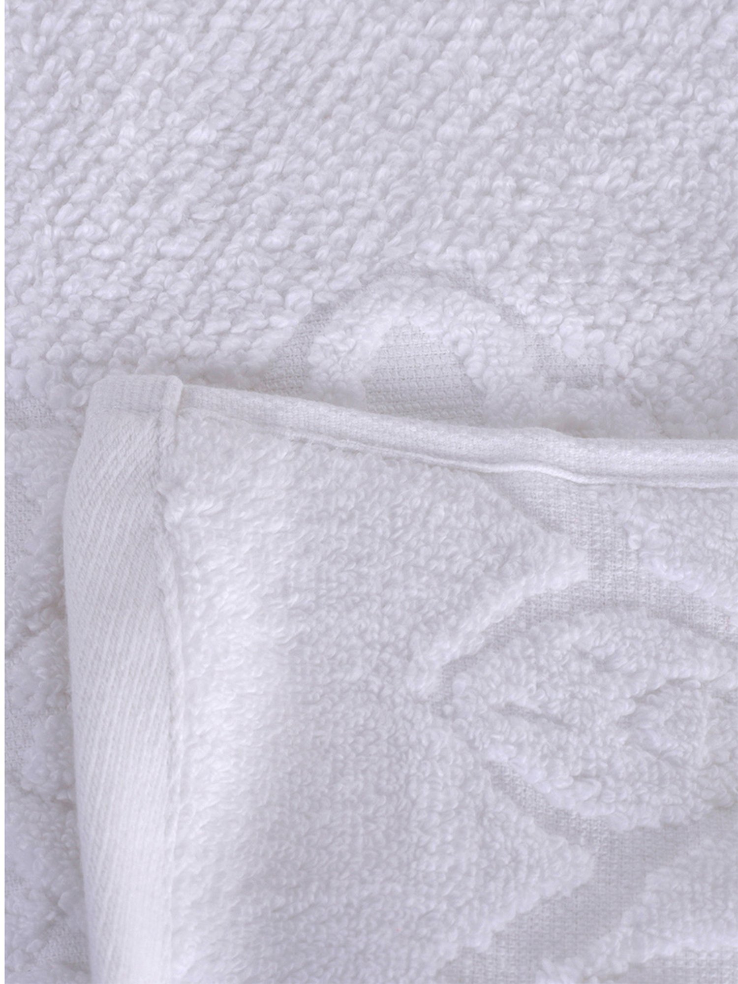 Maspar White Self Design Pure Cotton 550 GSM Towels (Set Of 4)