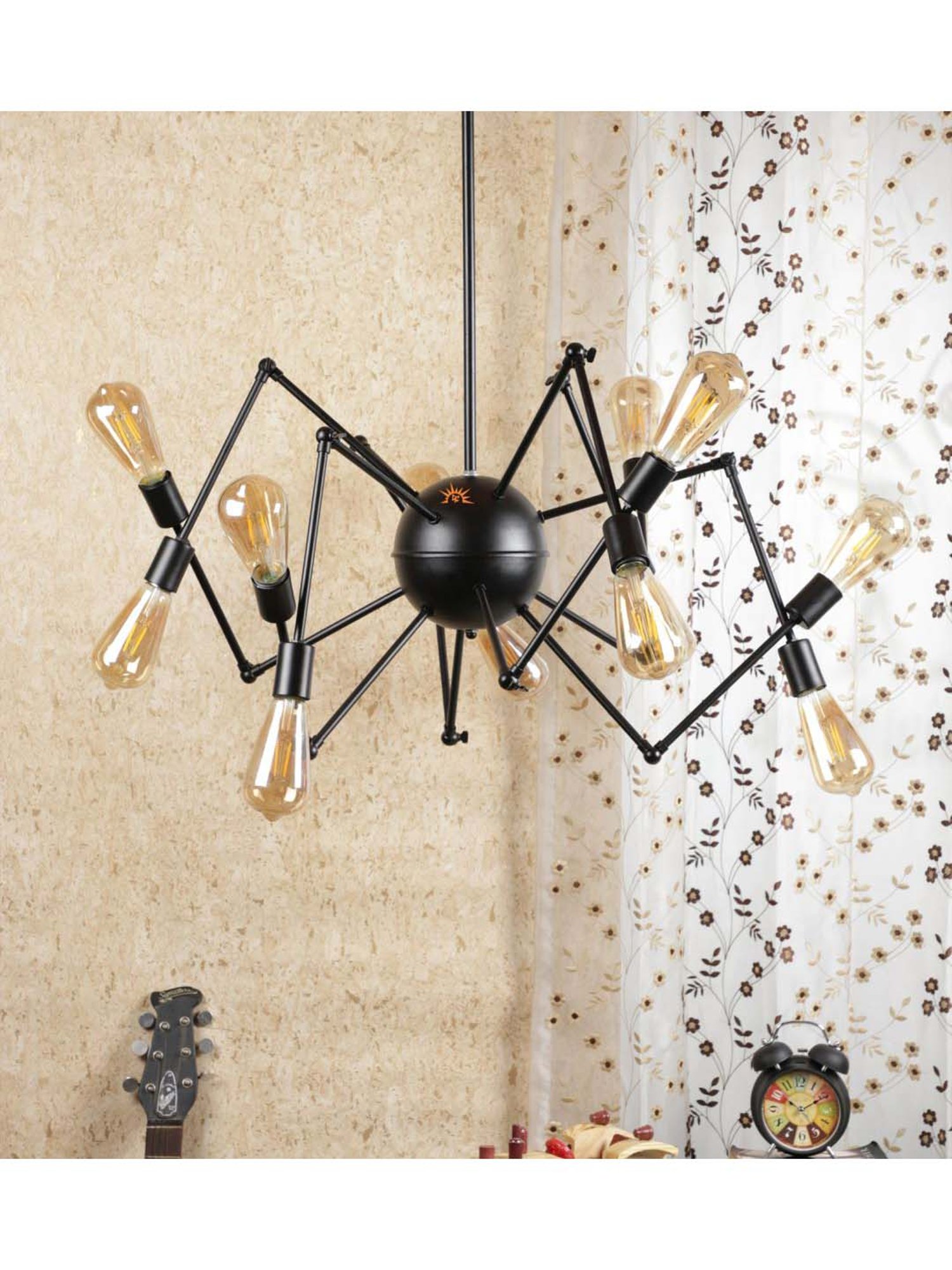 DecorativeRay Black Chandiler - Set of 1