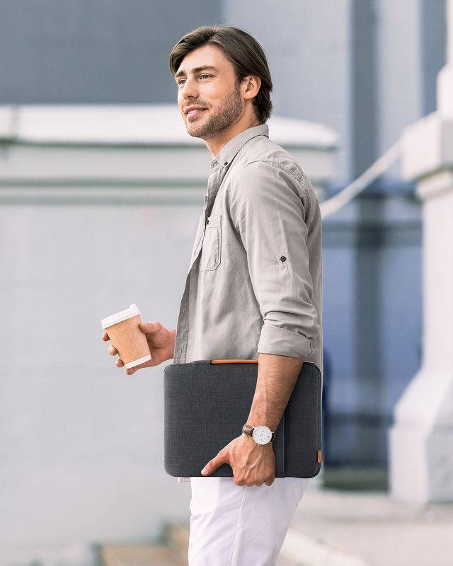 BELKIN Black 13"  Laptop/Chromebook sleeves Black - Model B2B064-C00