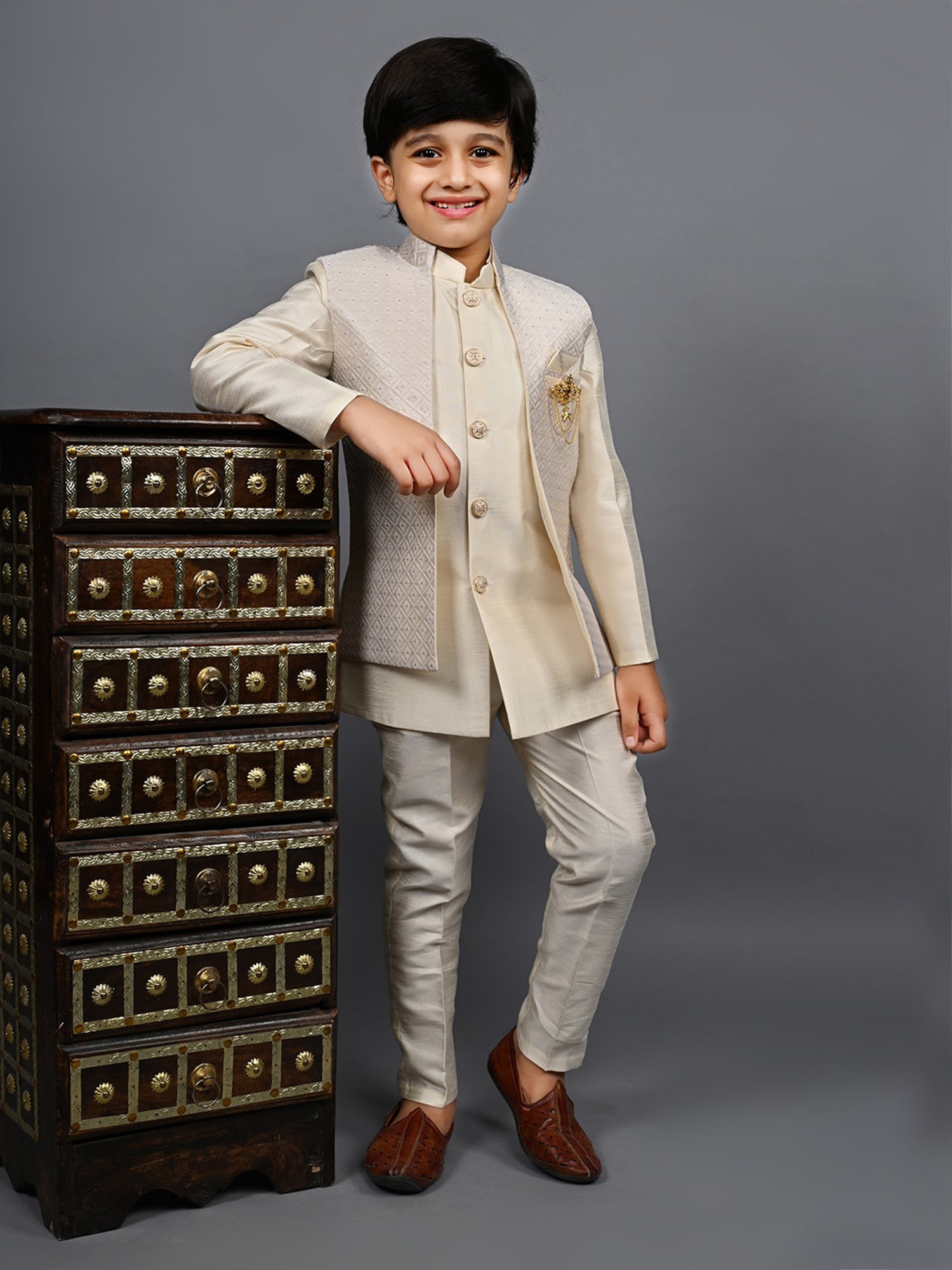 Ahhaaaa Kids Cream Embellished Full Sleeves Sherwani, Jacket & Pyjamas