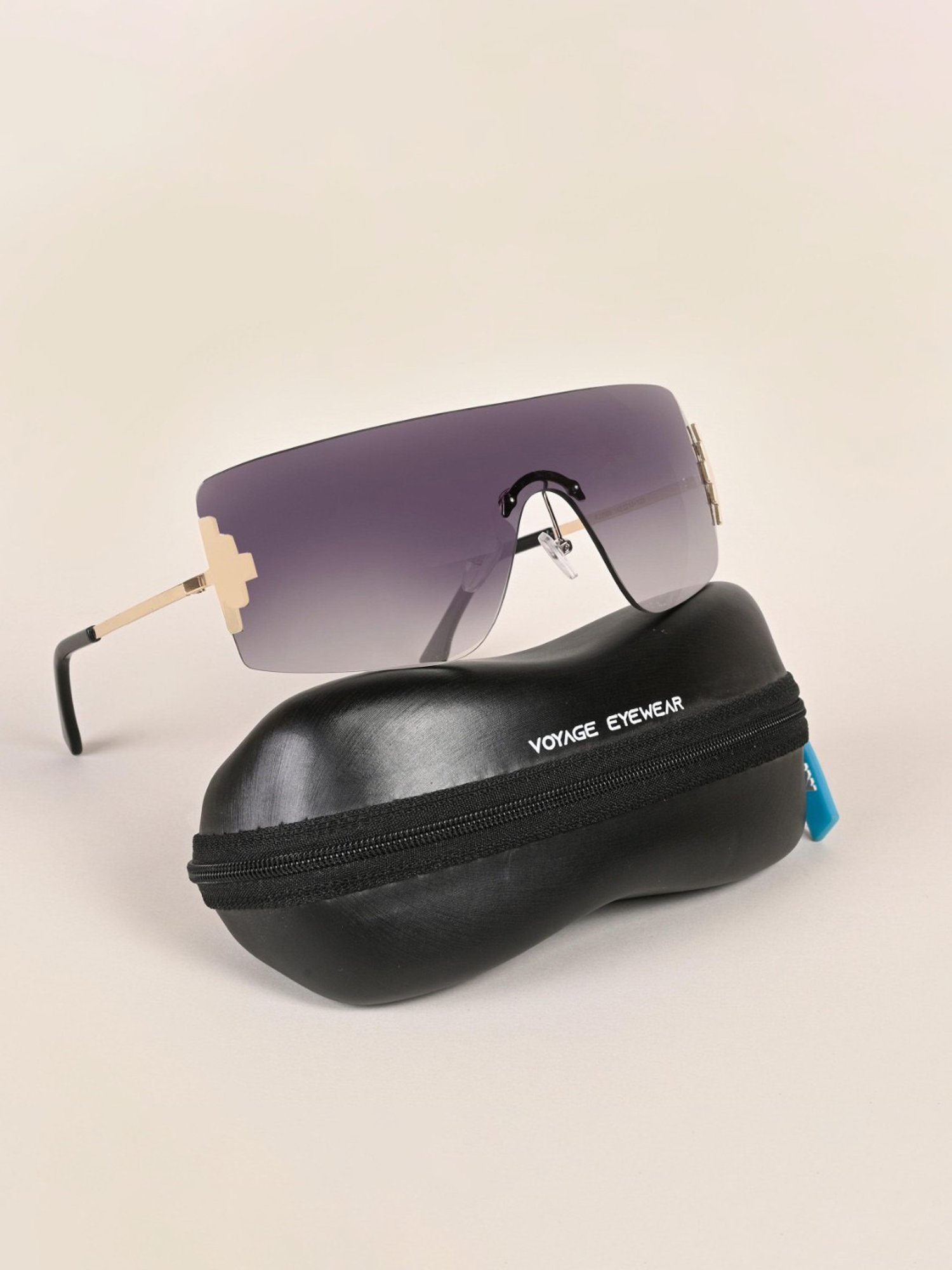Voyage Black Wraparound UV Protection Unisex Sunglasses