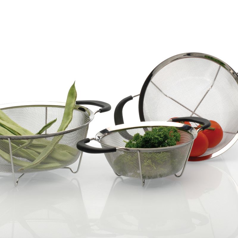 Norpro Stainless Steel Chinois Fine Mesh Soup Sauce Strainer Juicer with Stand and Rubberwood Pestle, Silver