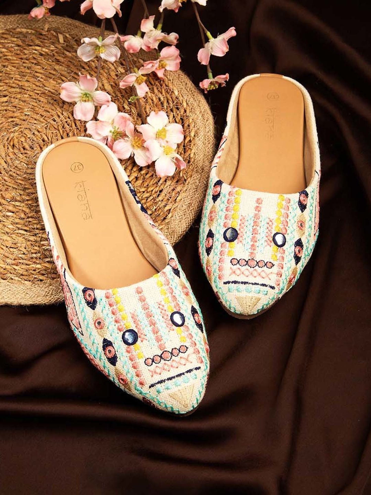 Kiana Women's Multicolor Mule Shoes