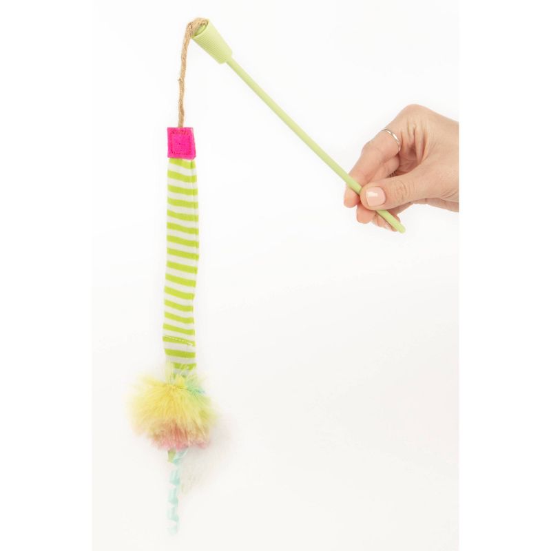 SmartyKat Silly Swinger Cat Toy Wand