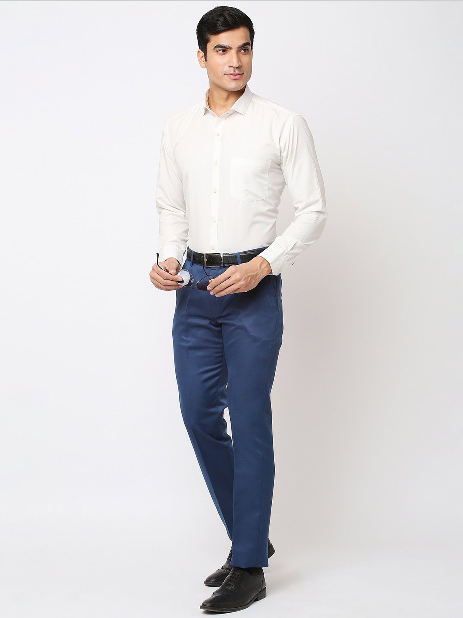 SOLEMIO Blue Slim Fit Flat Front Trousers