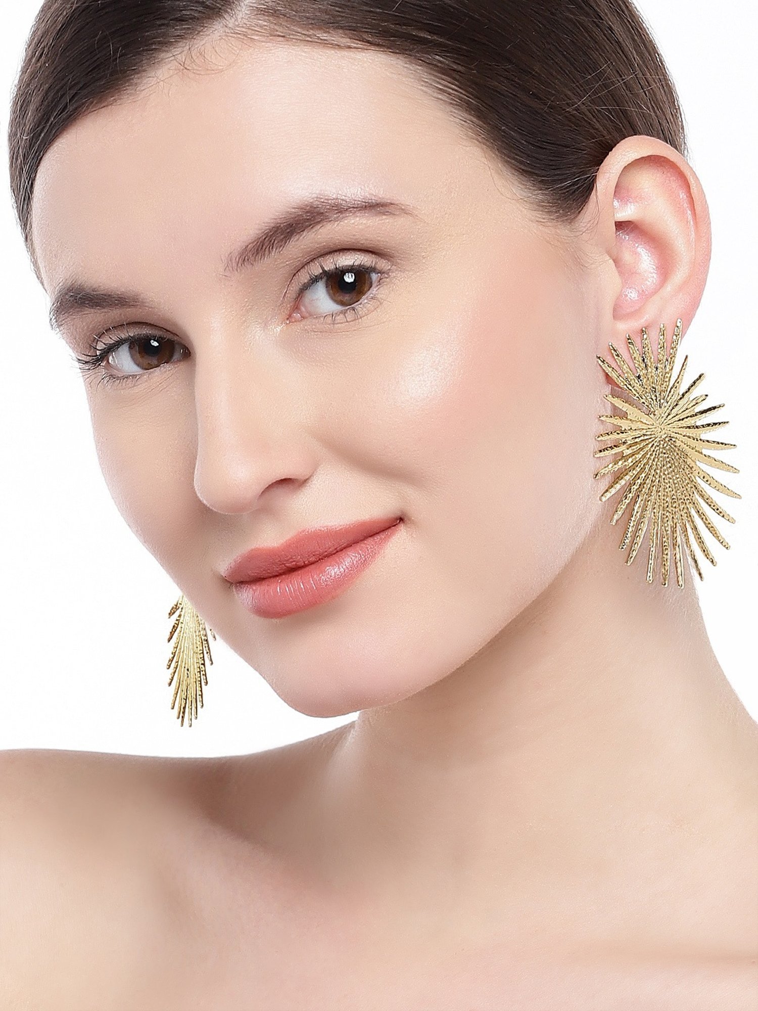 OOMPH Golden Tone Floral Motif Retro Vintage Style Large Statement Fashion Drop Earrings for Women