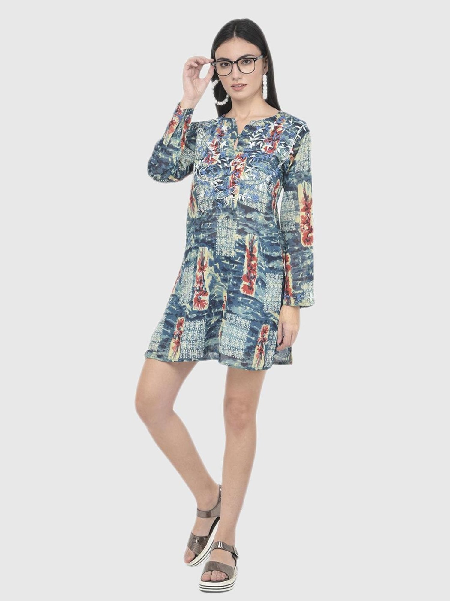 Aditi Wasan Blue Embroidered Kurti