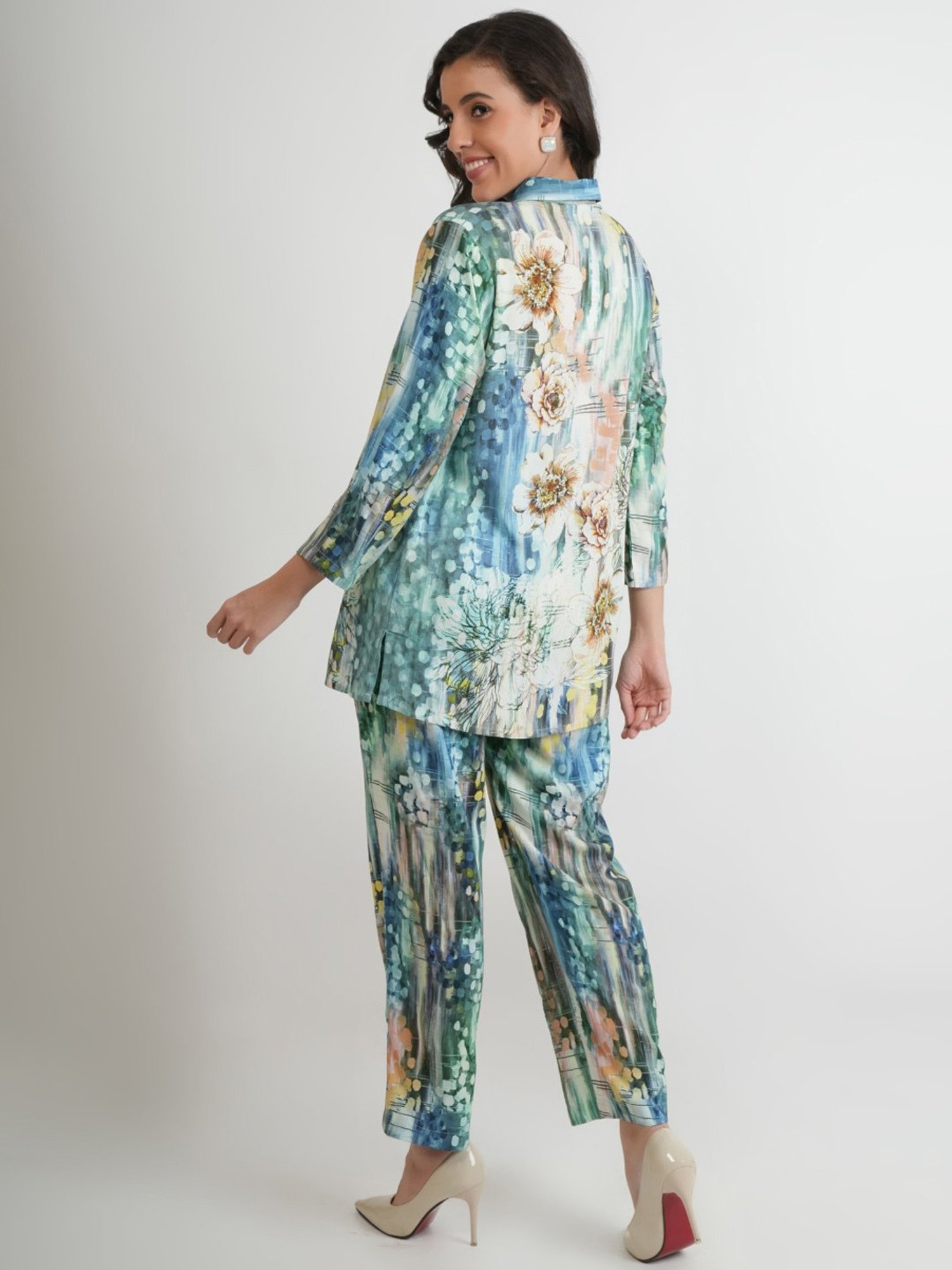 Zolo Label Blue Floral Print Top Pant Set