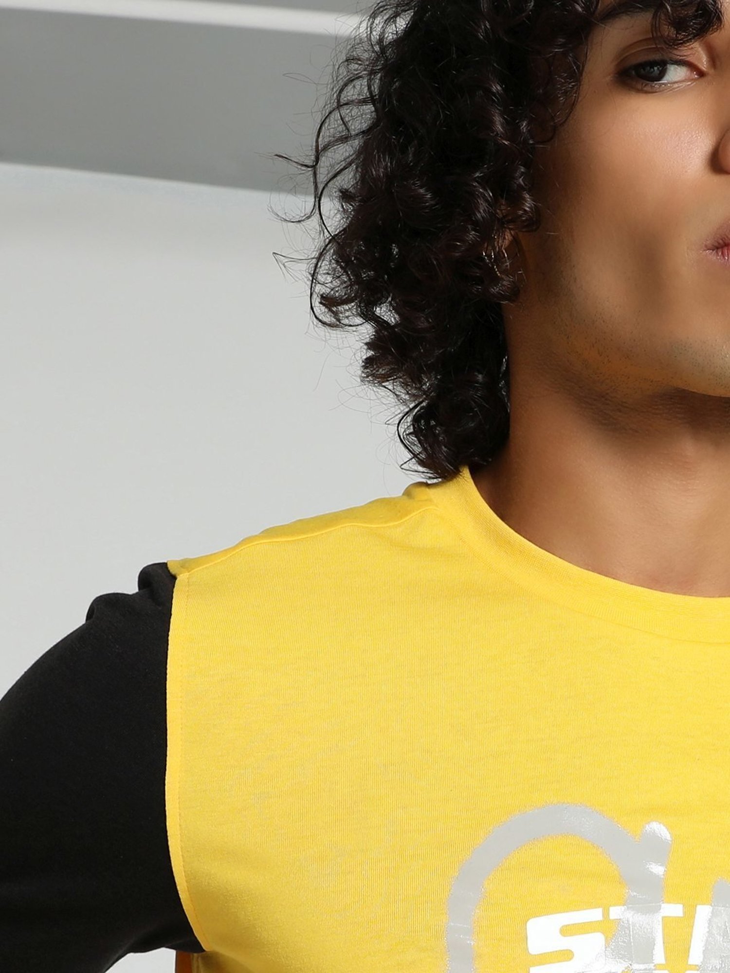 Puma Golden Ticket Gift Shop Yellow Regular Fit Printed Sports T-Shirt