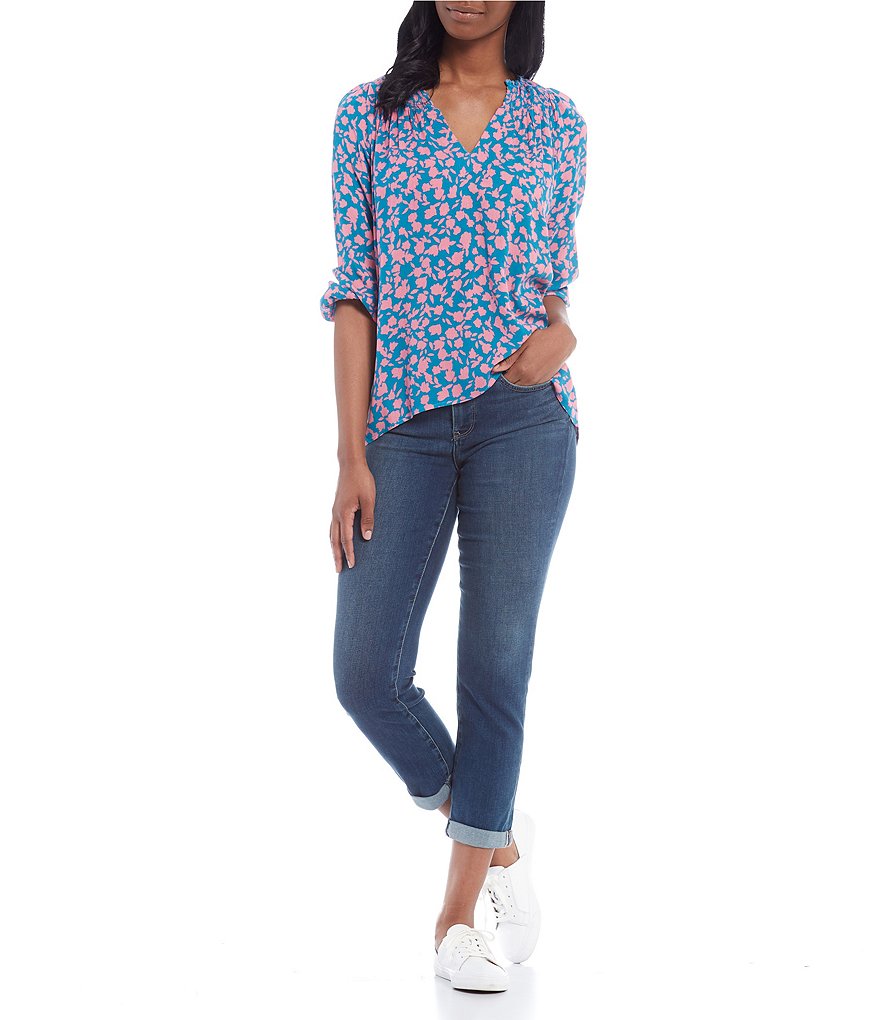 Bobeau Floral Print Smocked Notch V-Neck 3/4 Sleeve Top