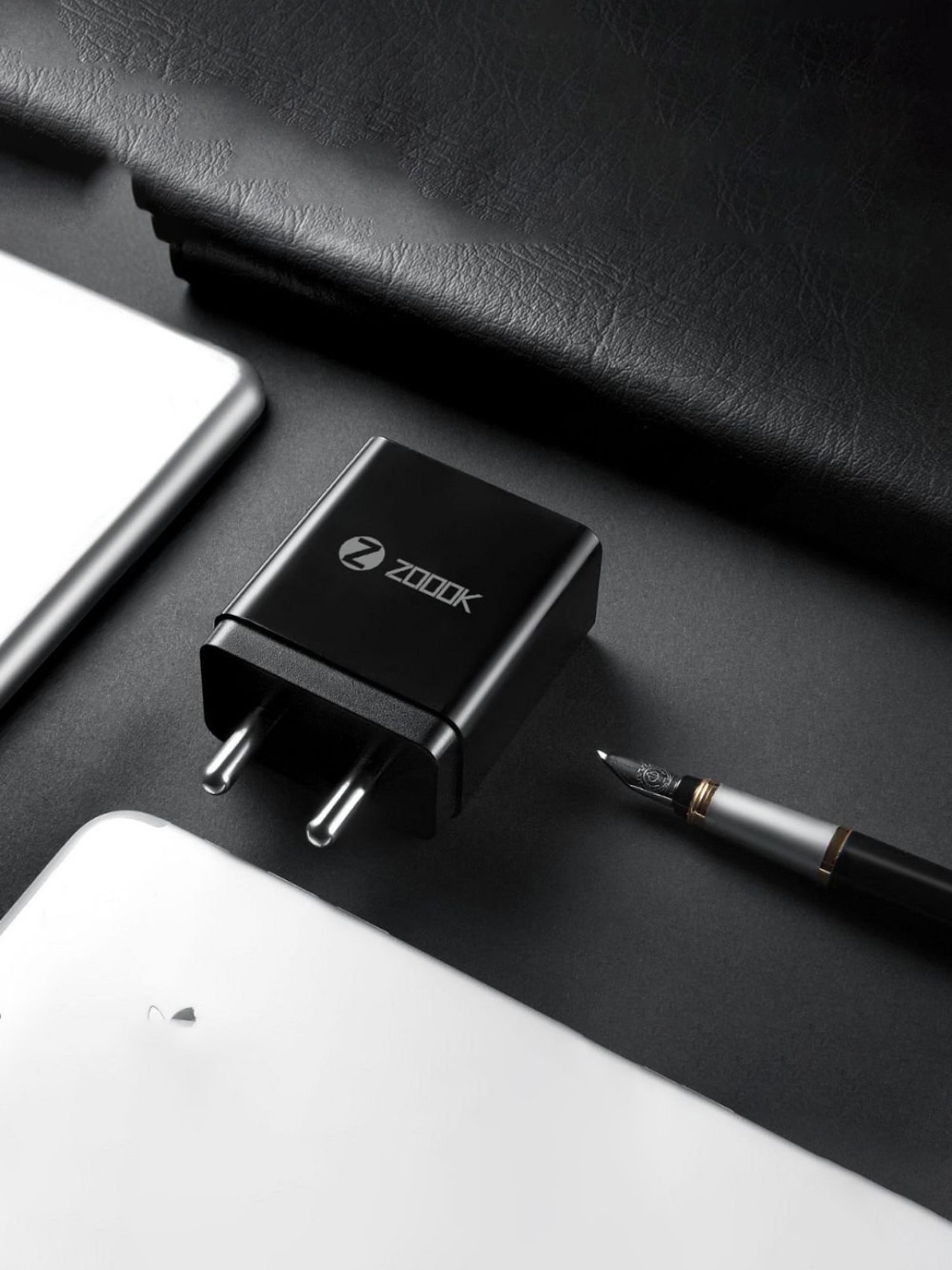 Zoook ZK-CHARGEMATE1 2.4Amp Dual Port Charger (Black)