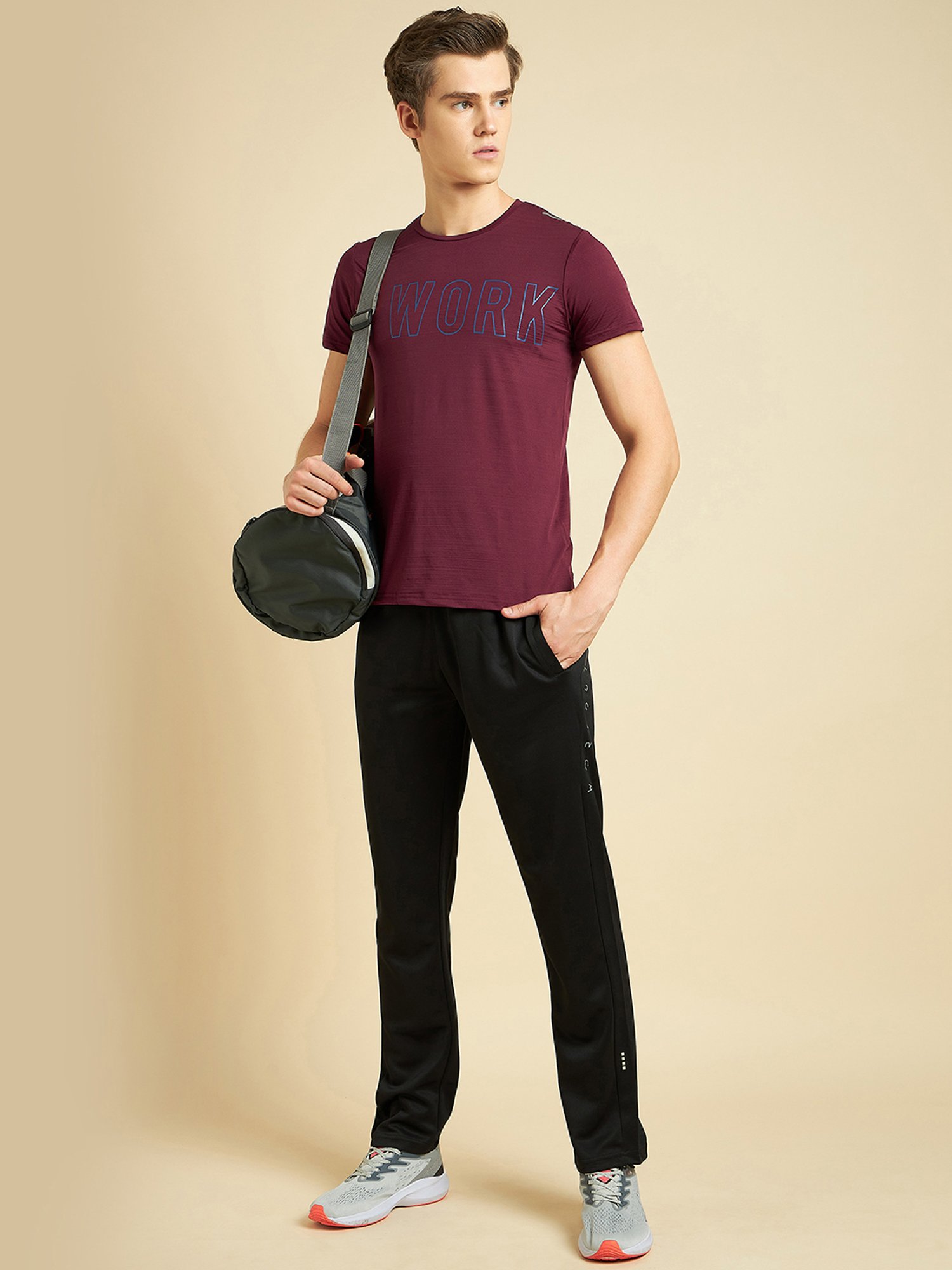 Sweet Dreams Maroon Regular Fit Printed Sports T-Shirt