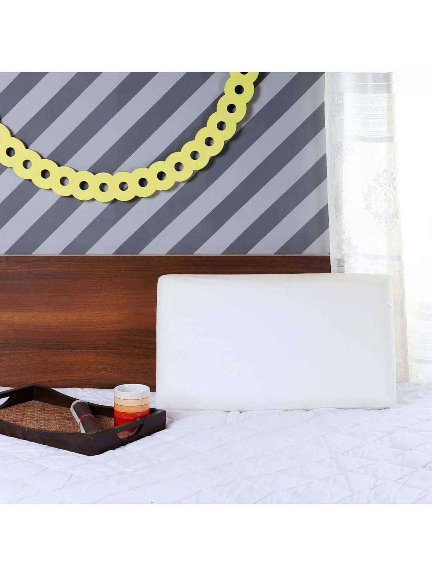 The White Willow Black Orthopaedic Mid Backrest Memory Foam Pillow - Set of 1