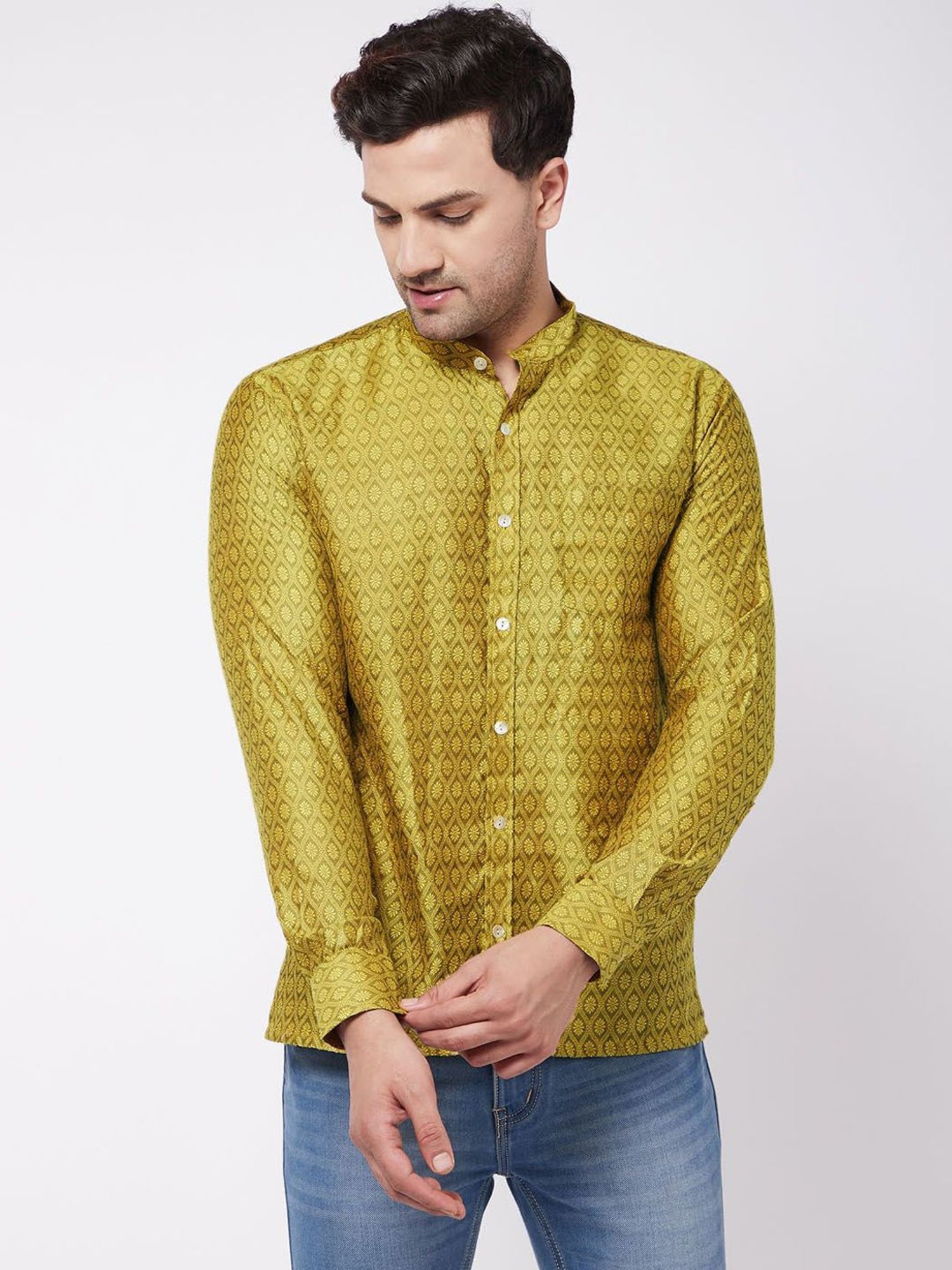 Vastramay Yellow Straight Fit Printed Shirts